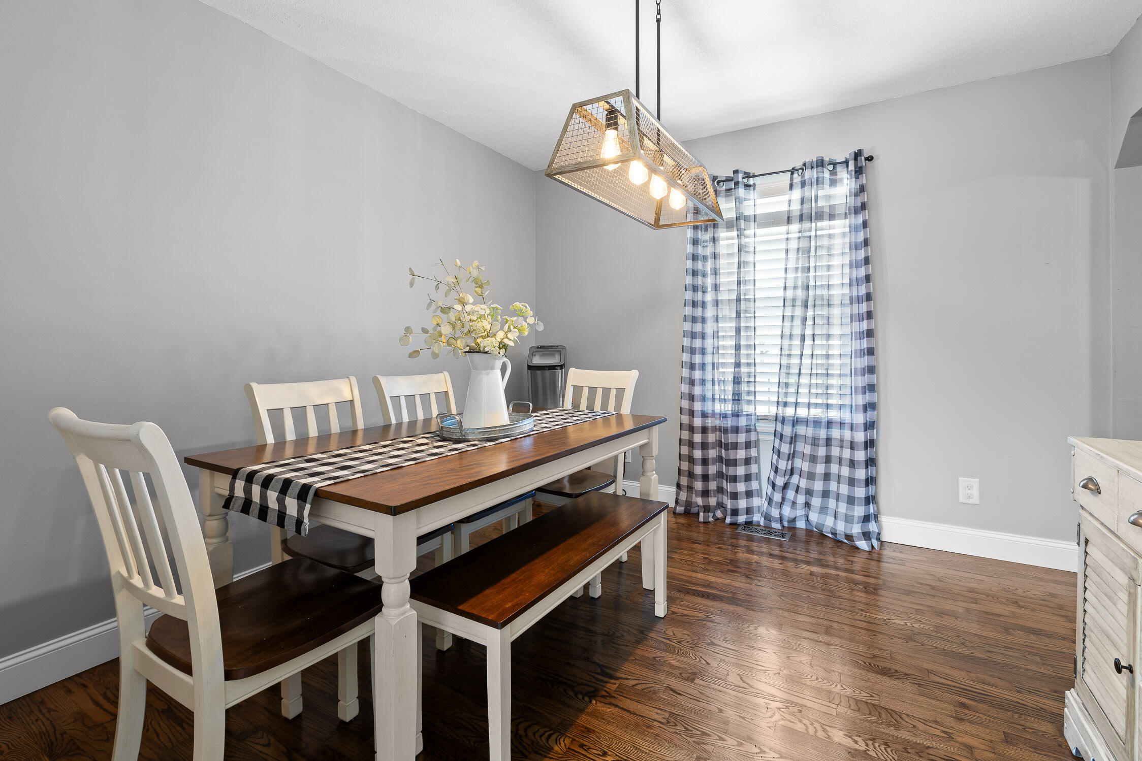 286 Circle R Drive