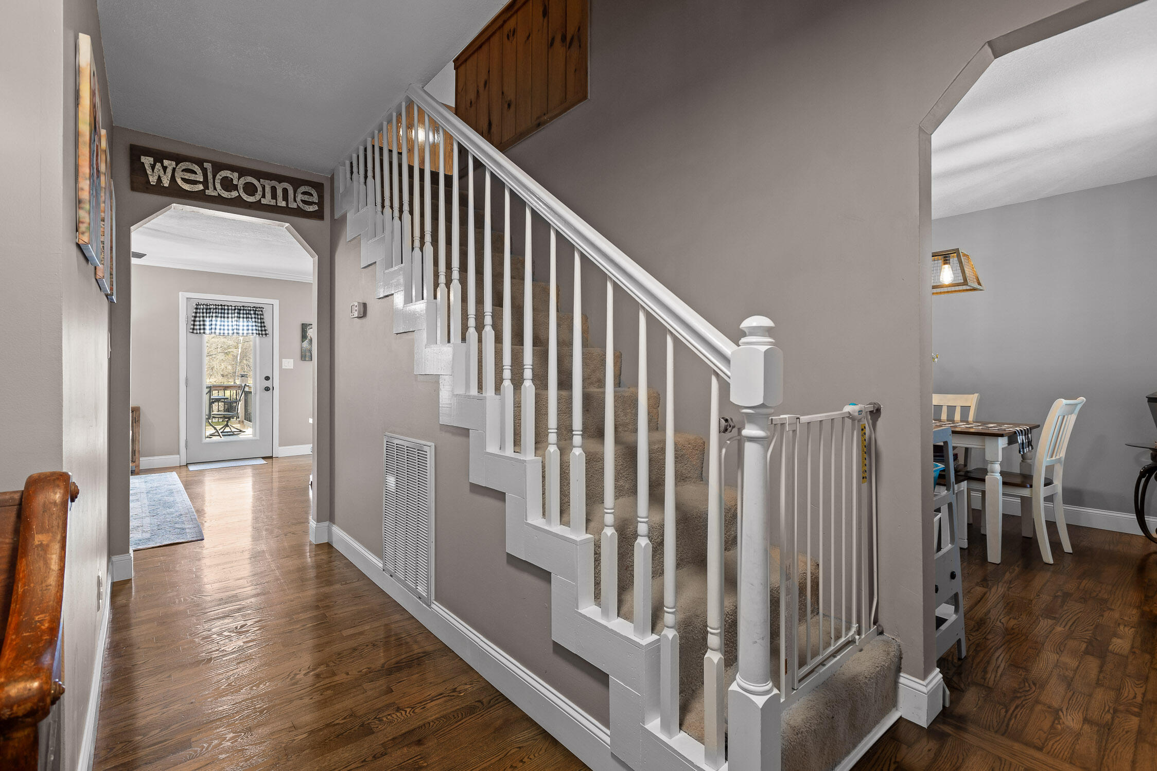 286 Circle R Drive