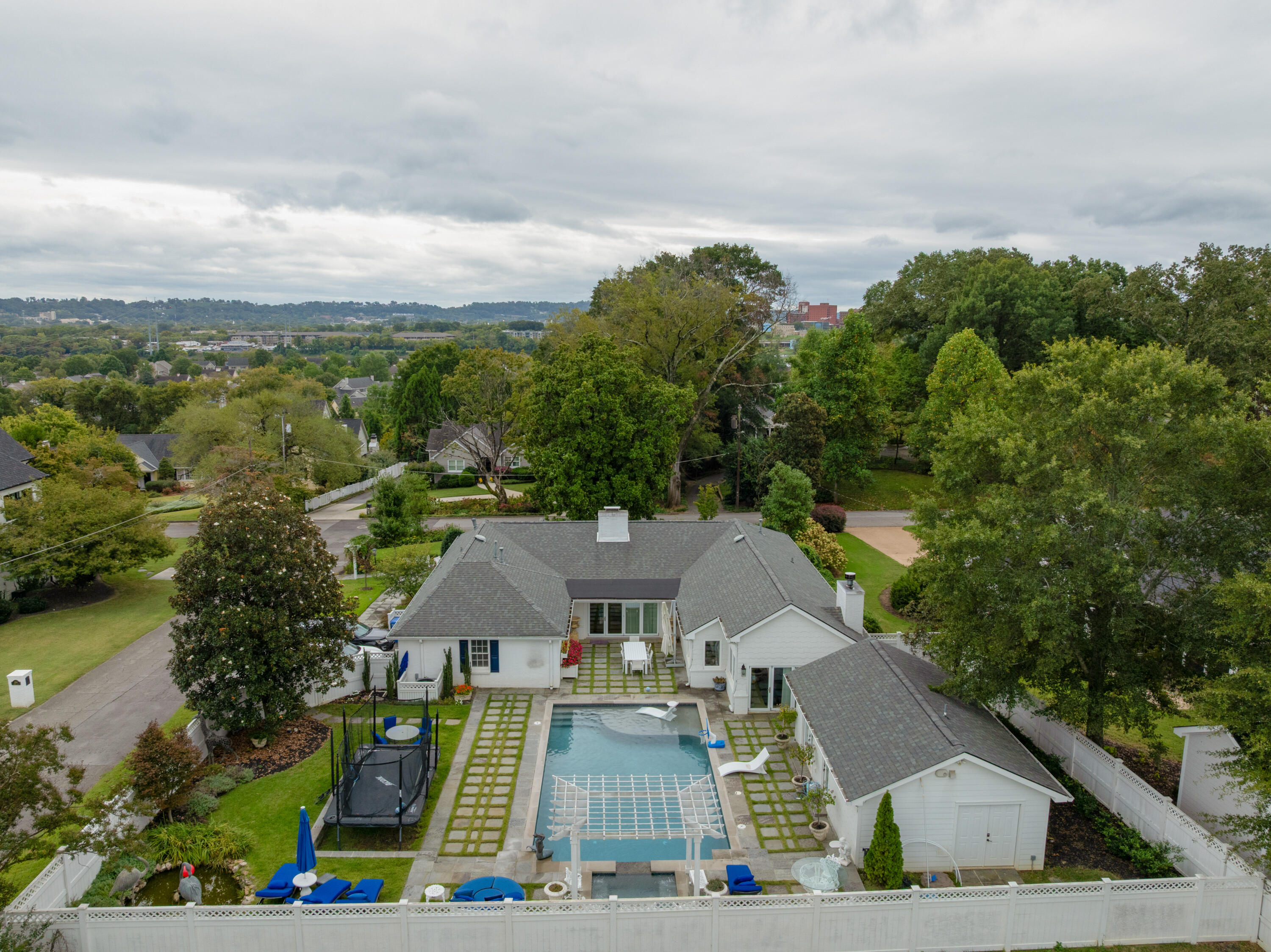 1705 Carroll Lane
