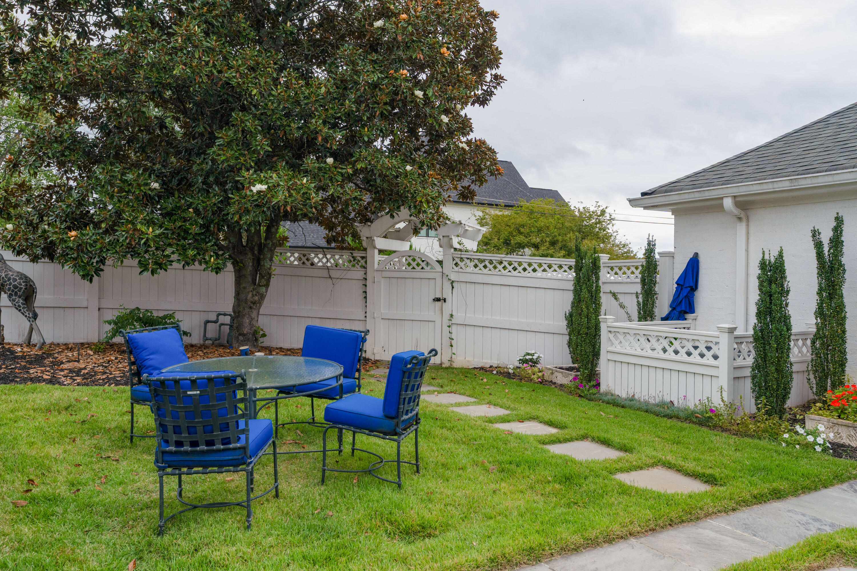 1705 Carroll Lane