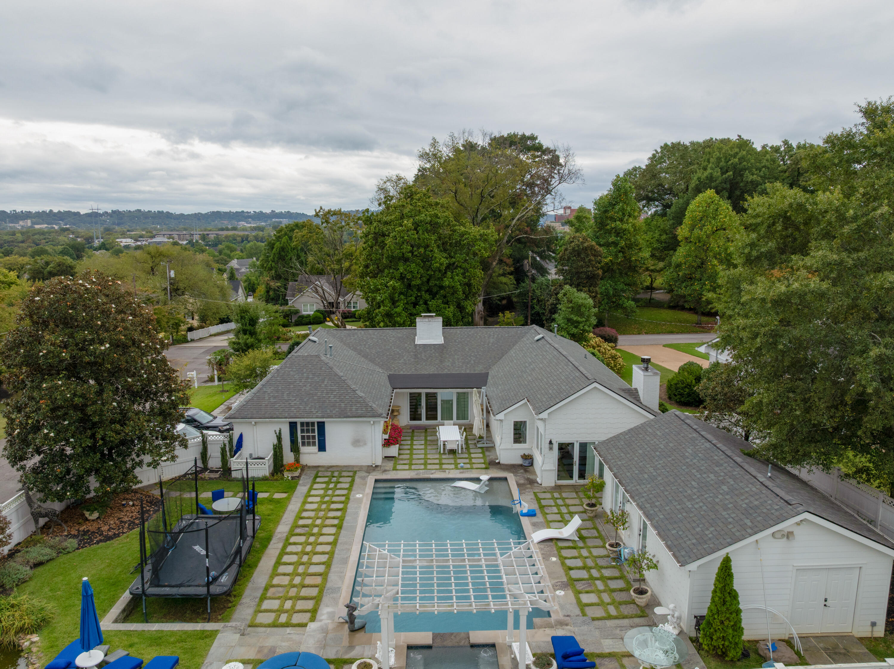 1705 Carroll Lane