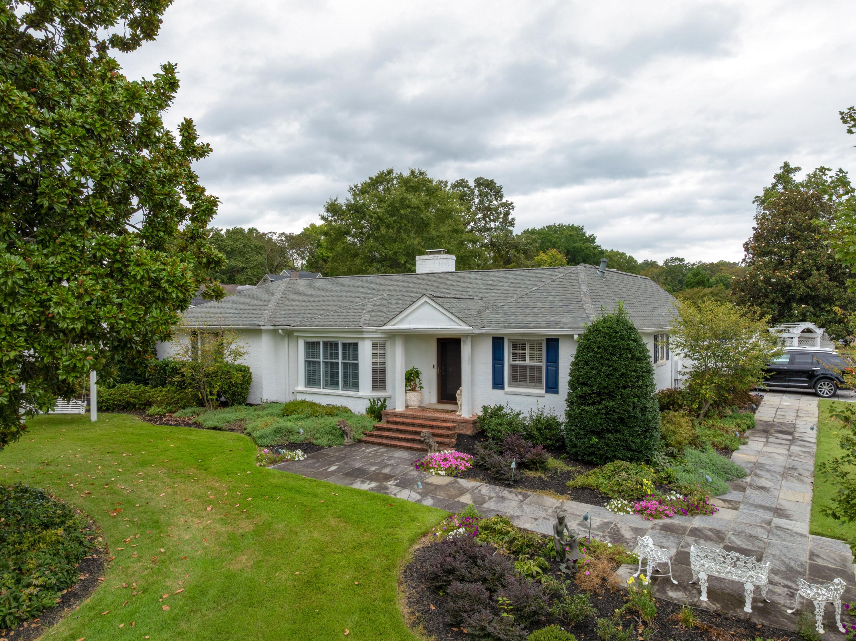 1705 Carroll Lane