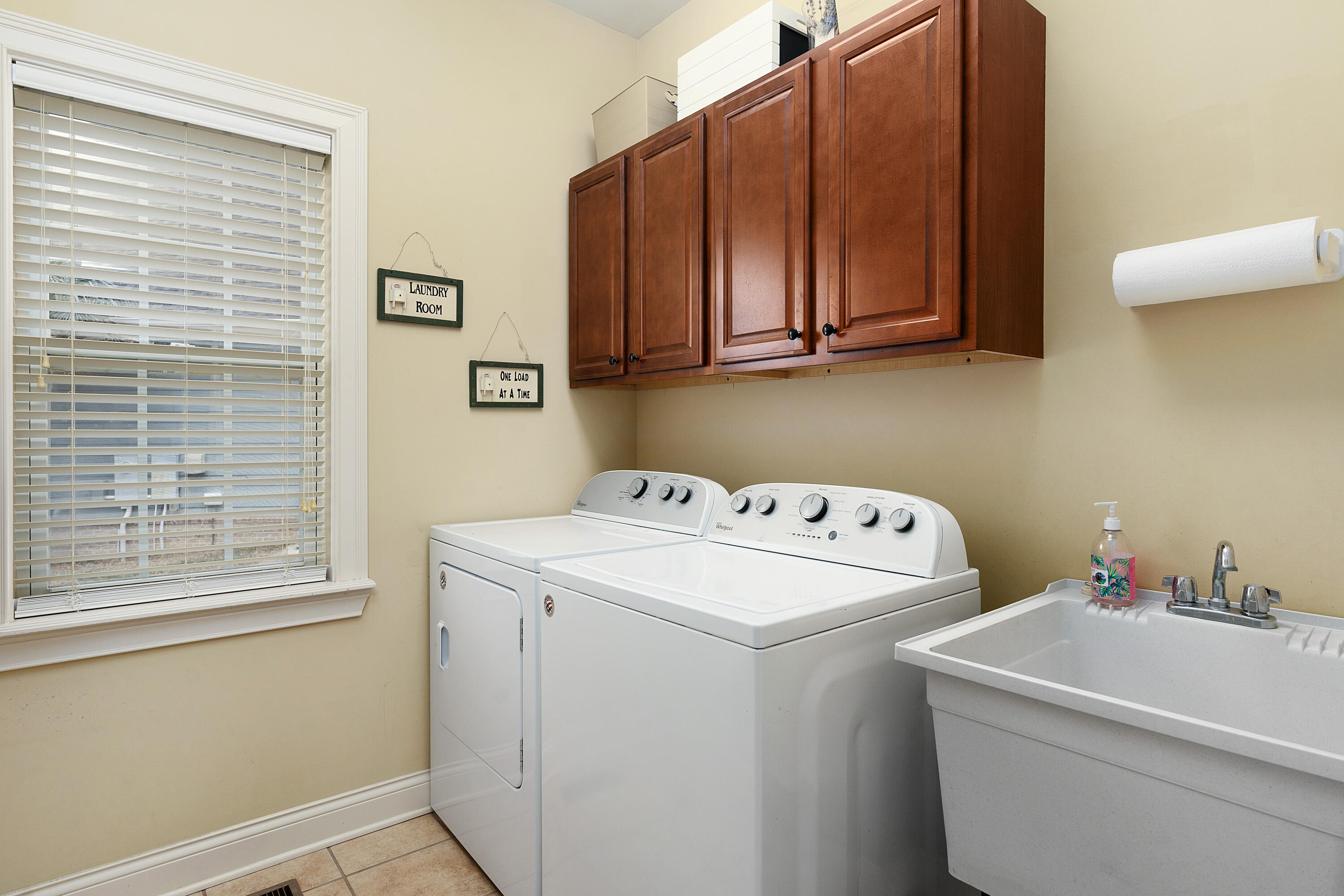 9652 Pecan Springs Circle
