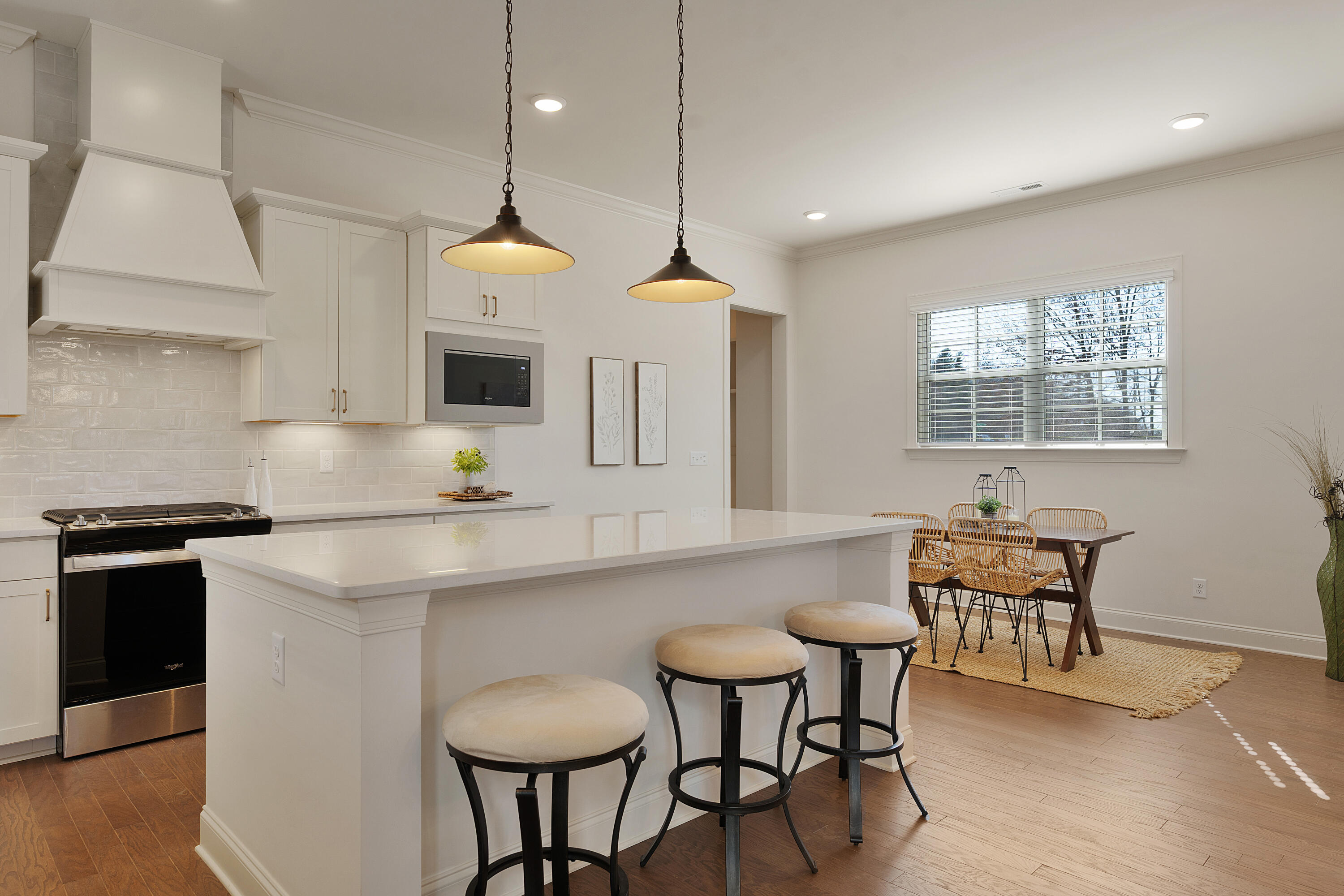 6800 Barnhouse Court