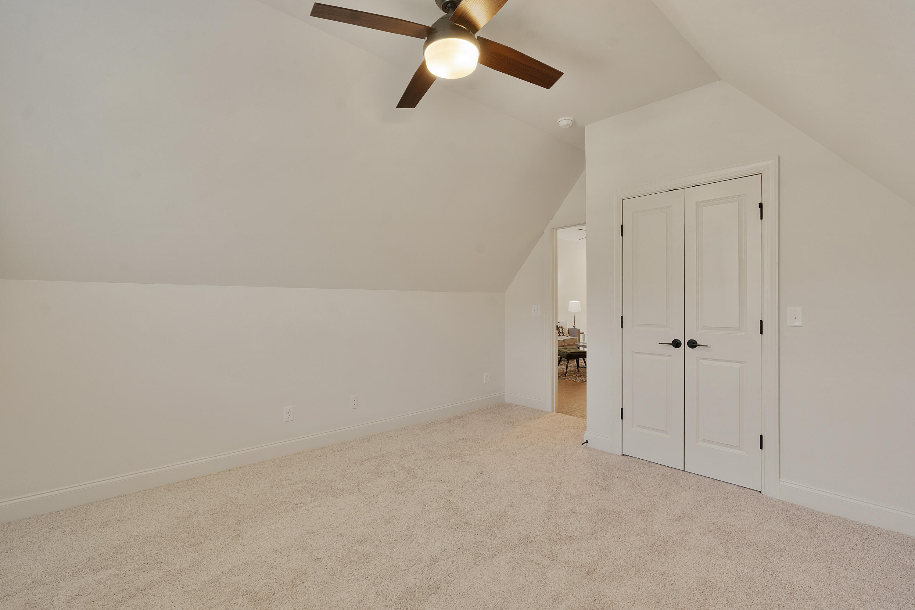 6800 Barnhouse Court