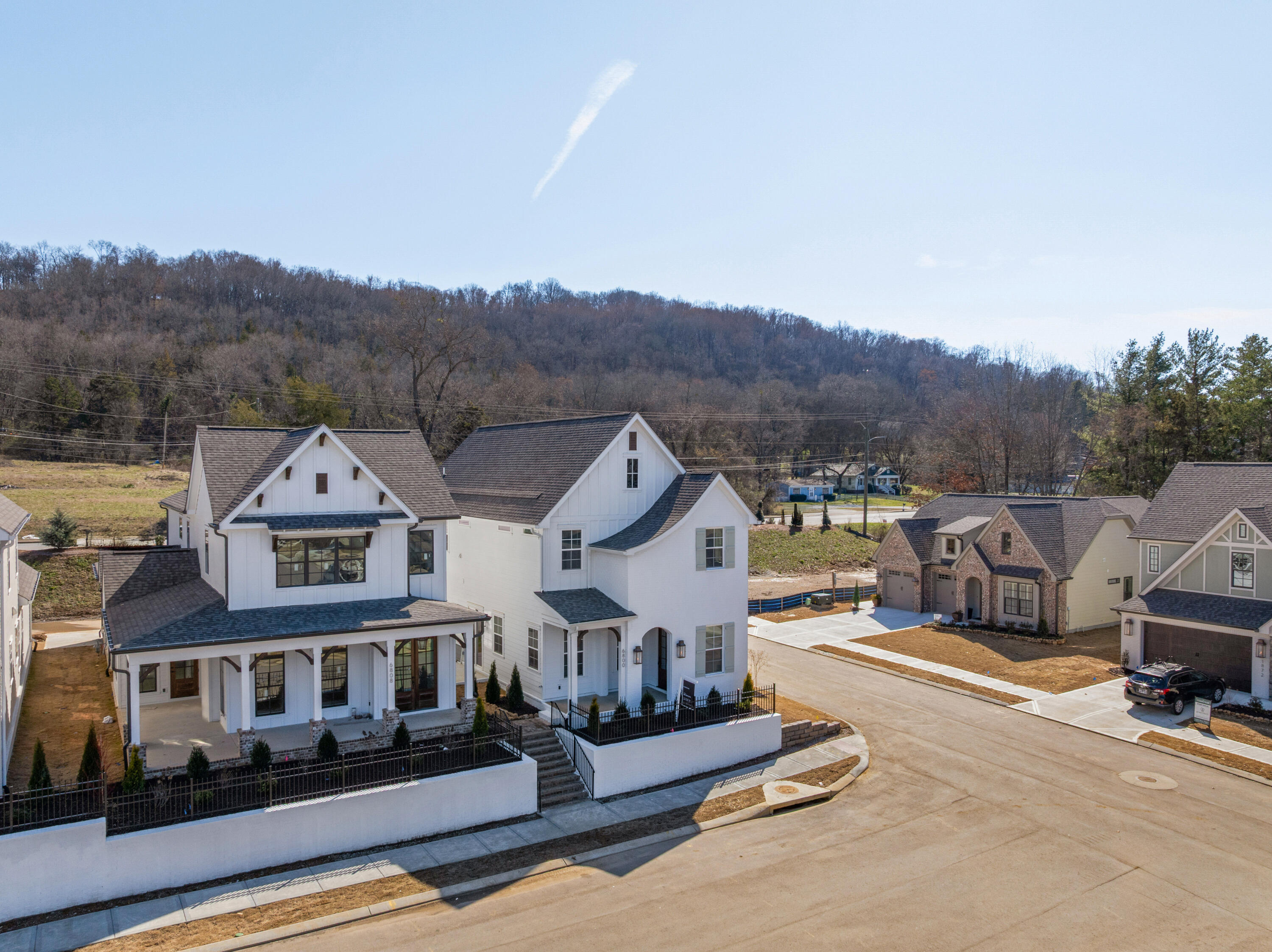 6800 Barnhouse Court