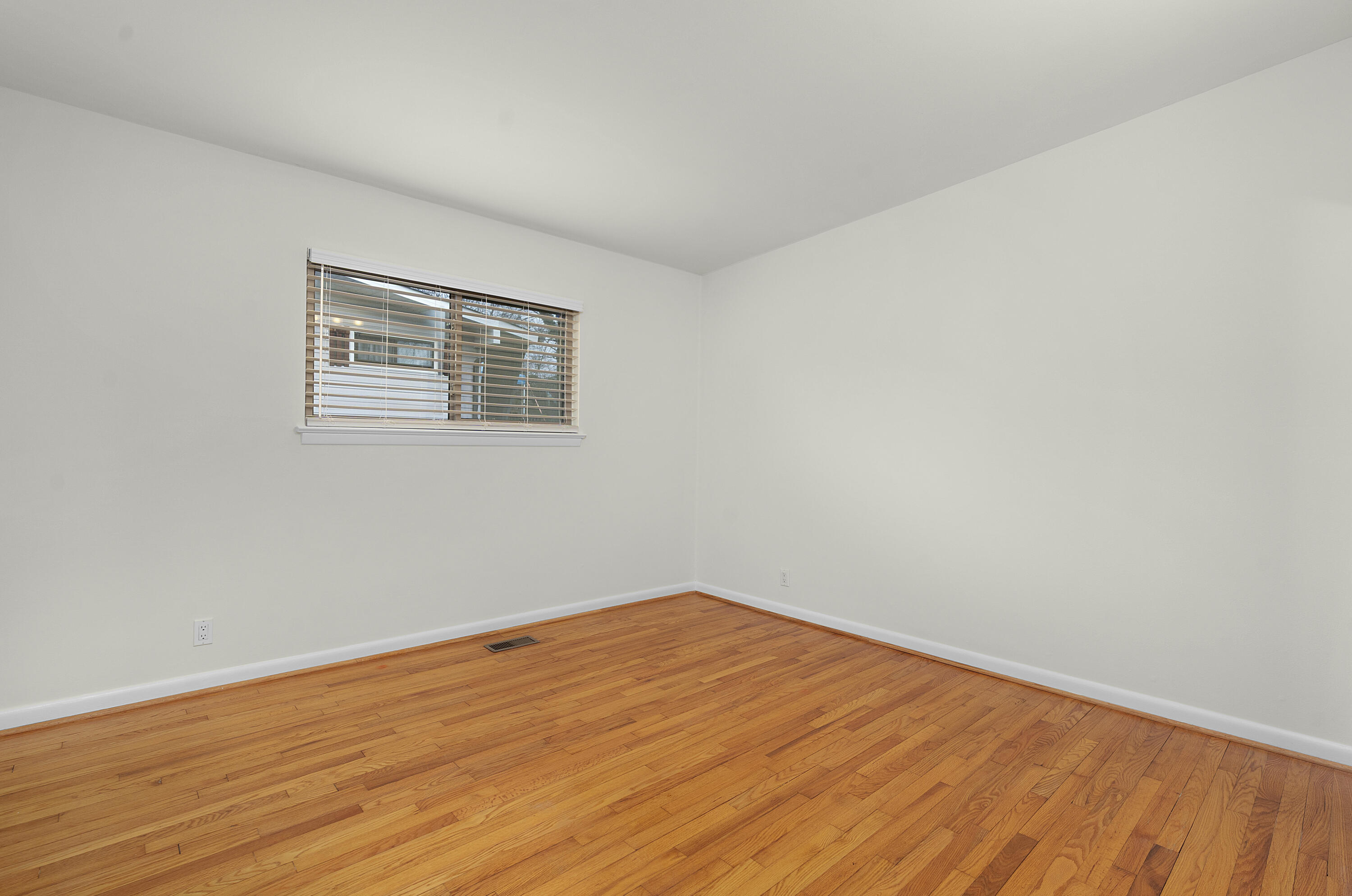 4809 Briarwood Drive
