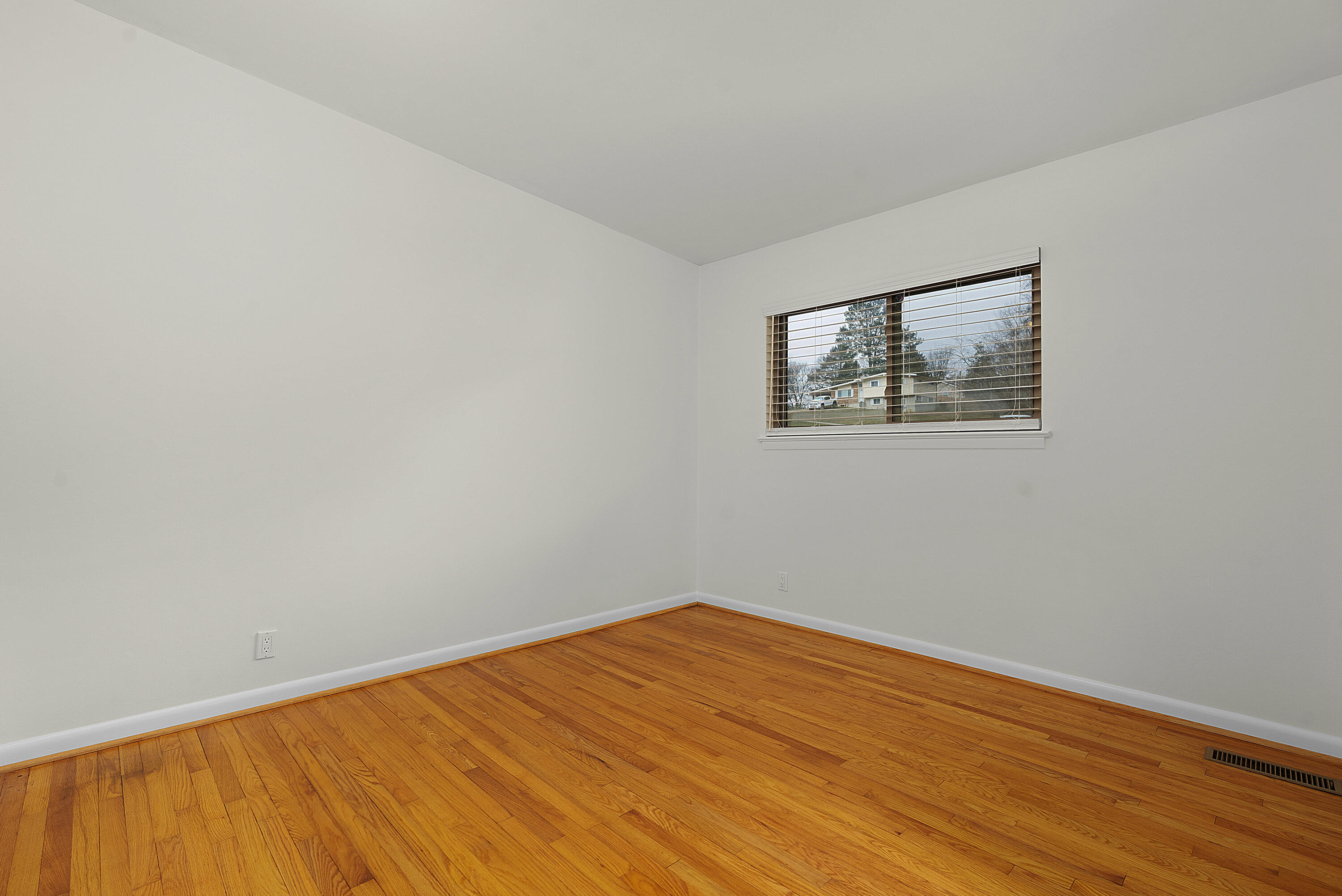 4809 Briarwood Drive