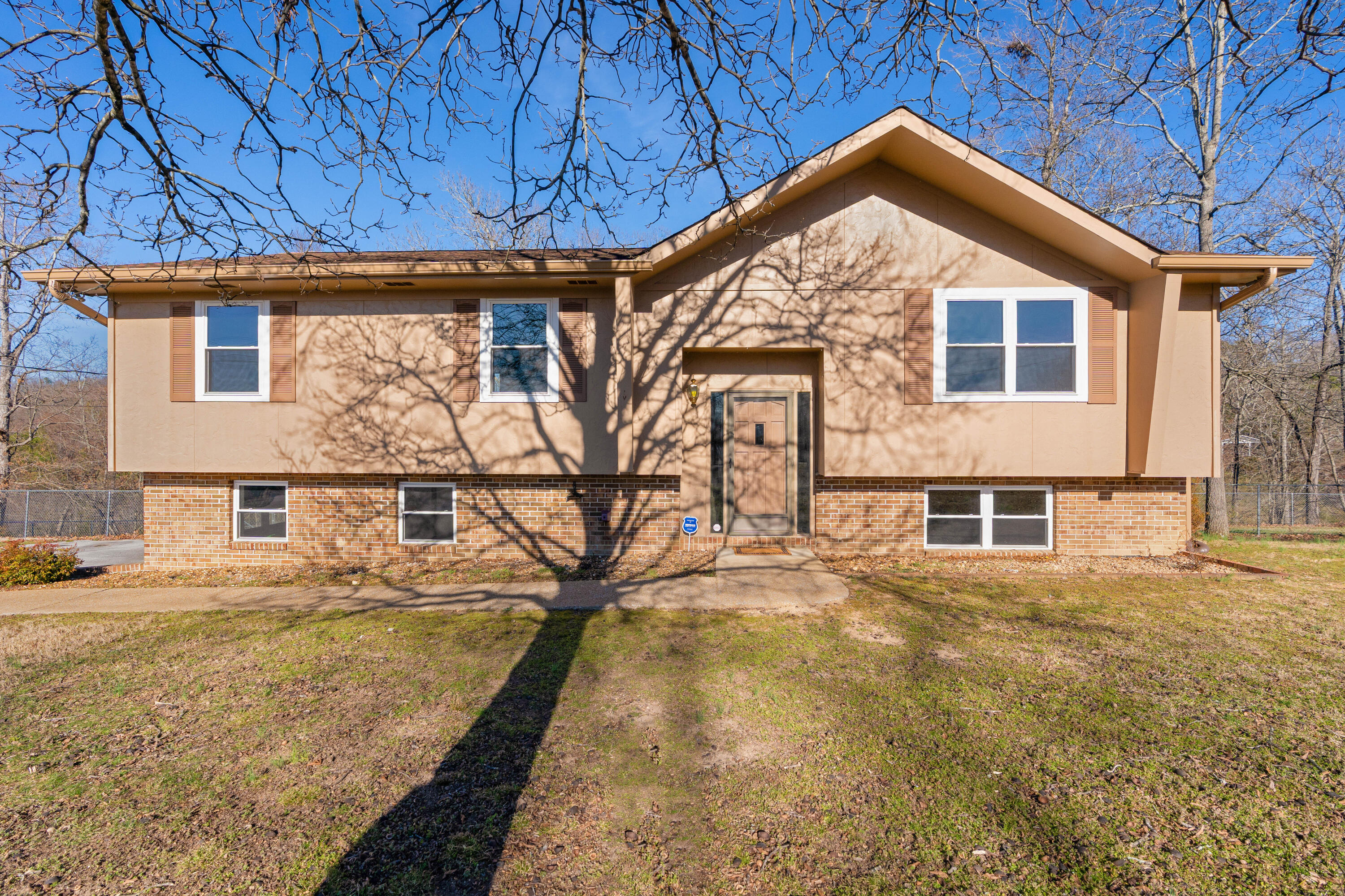7005 Windcrest Lane