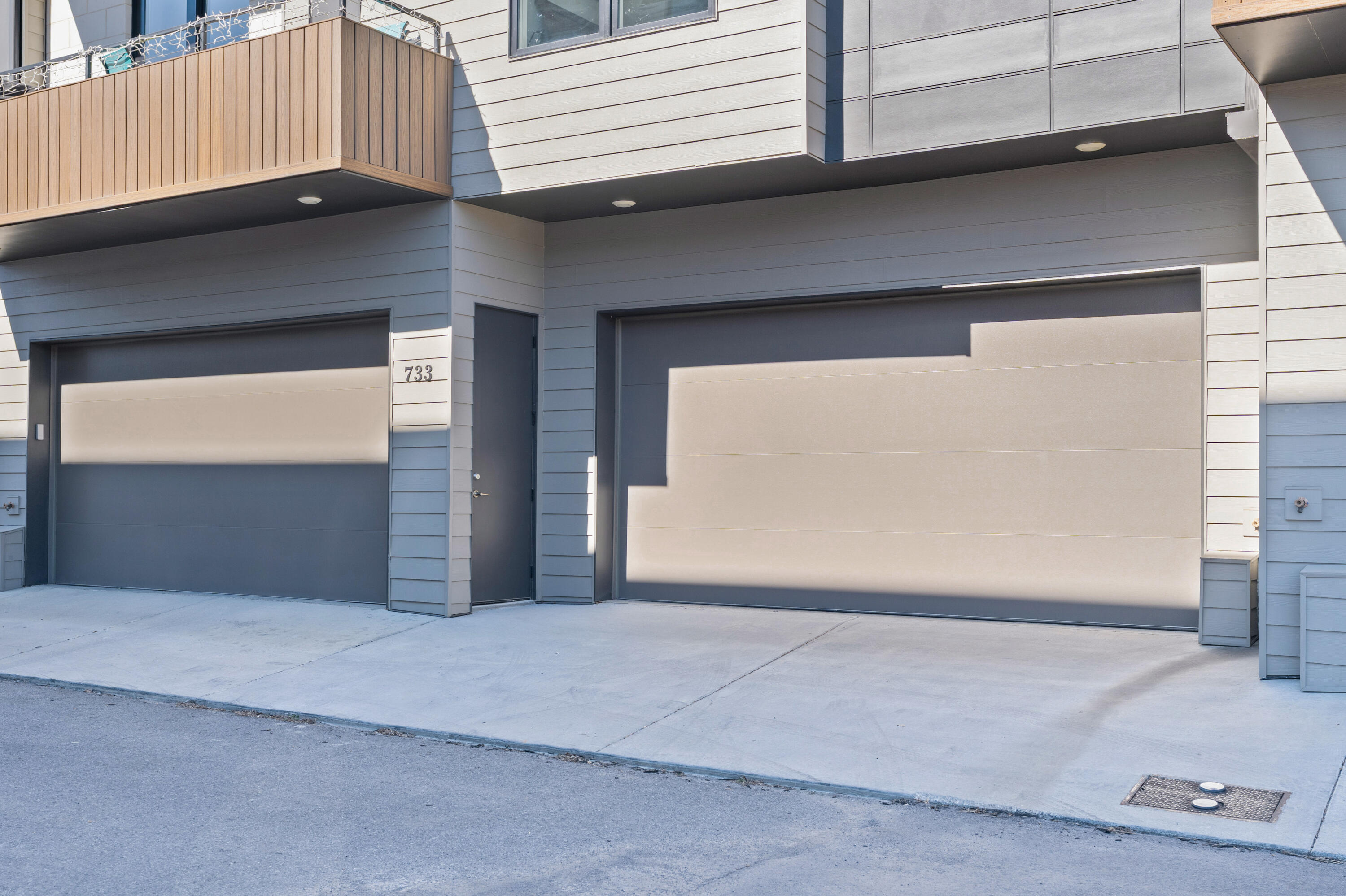 737 Burnside Place