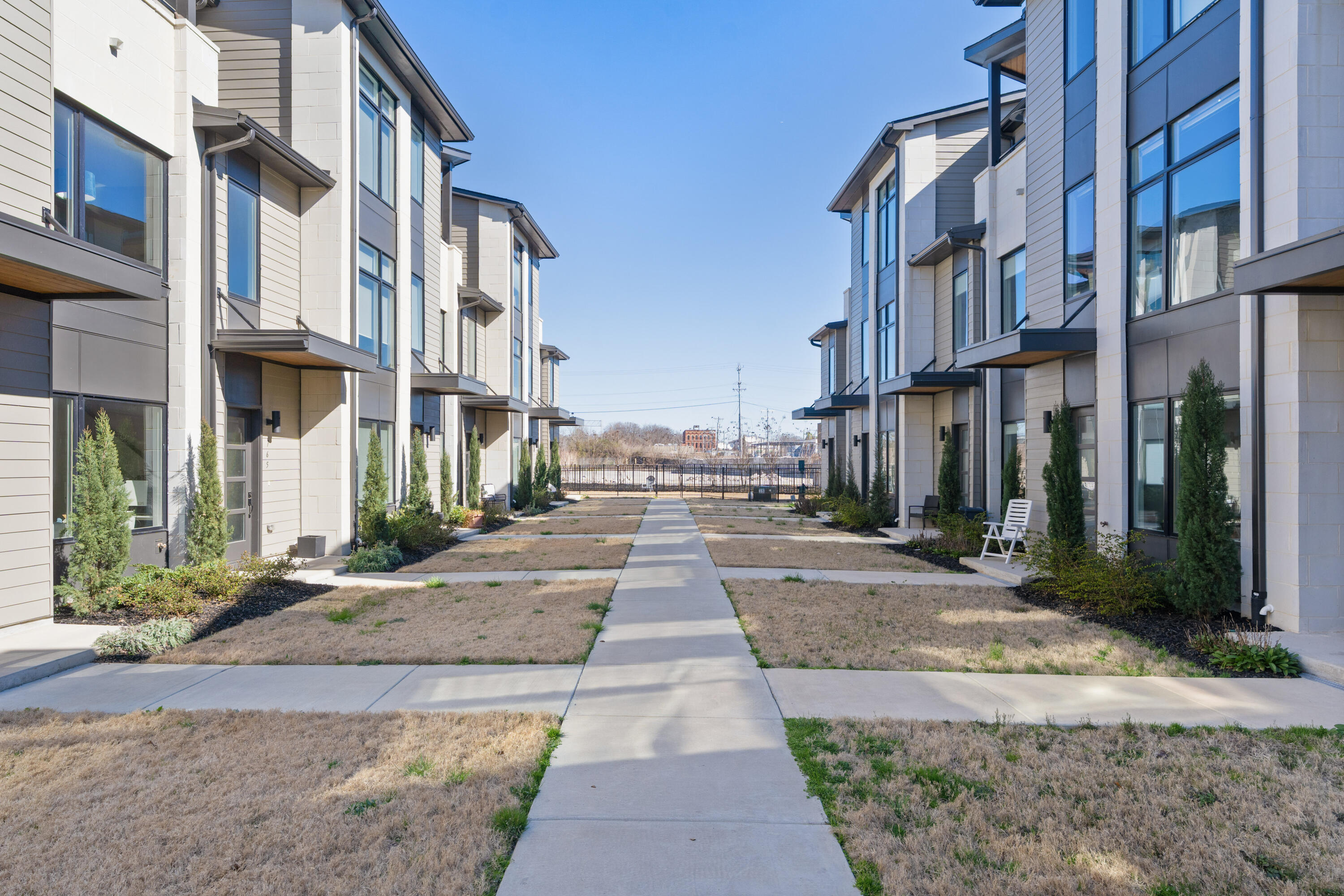 737 Burnside Place