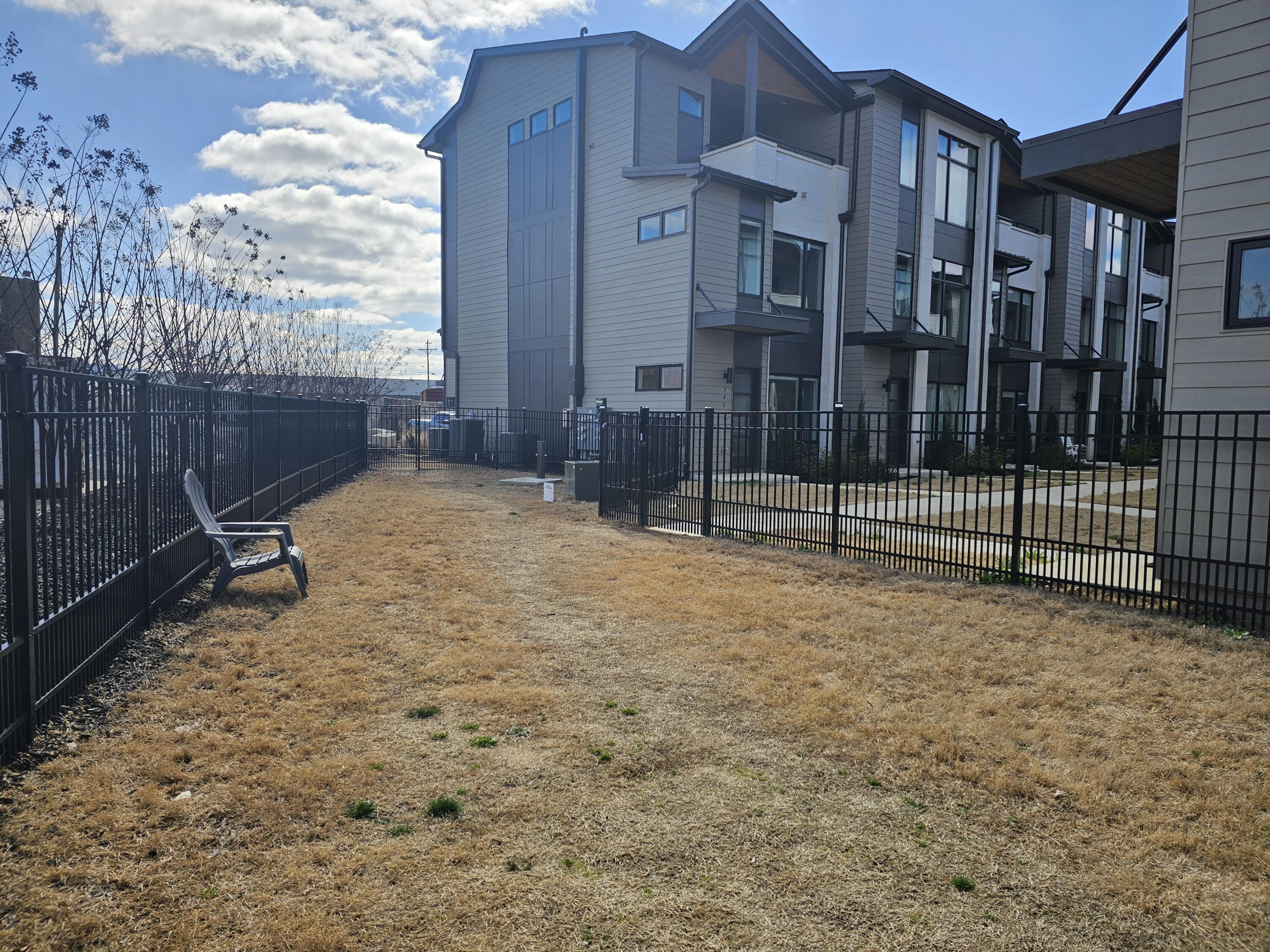 737 Burnside Place