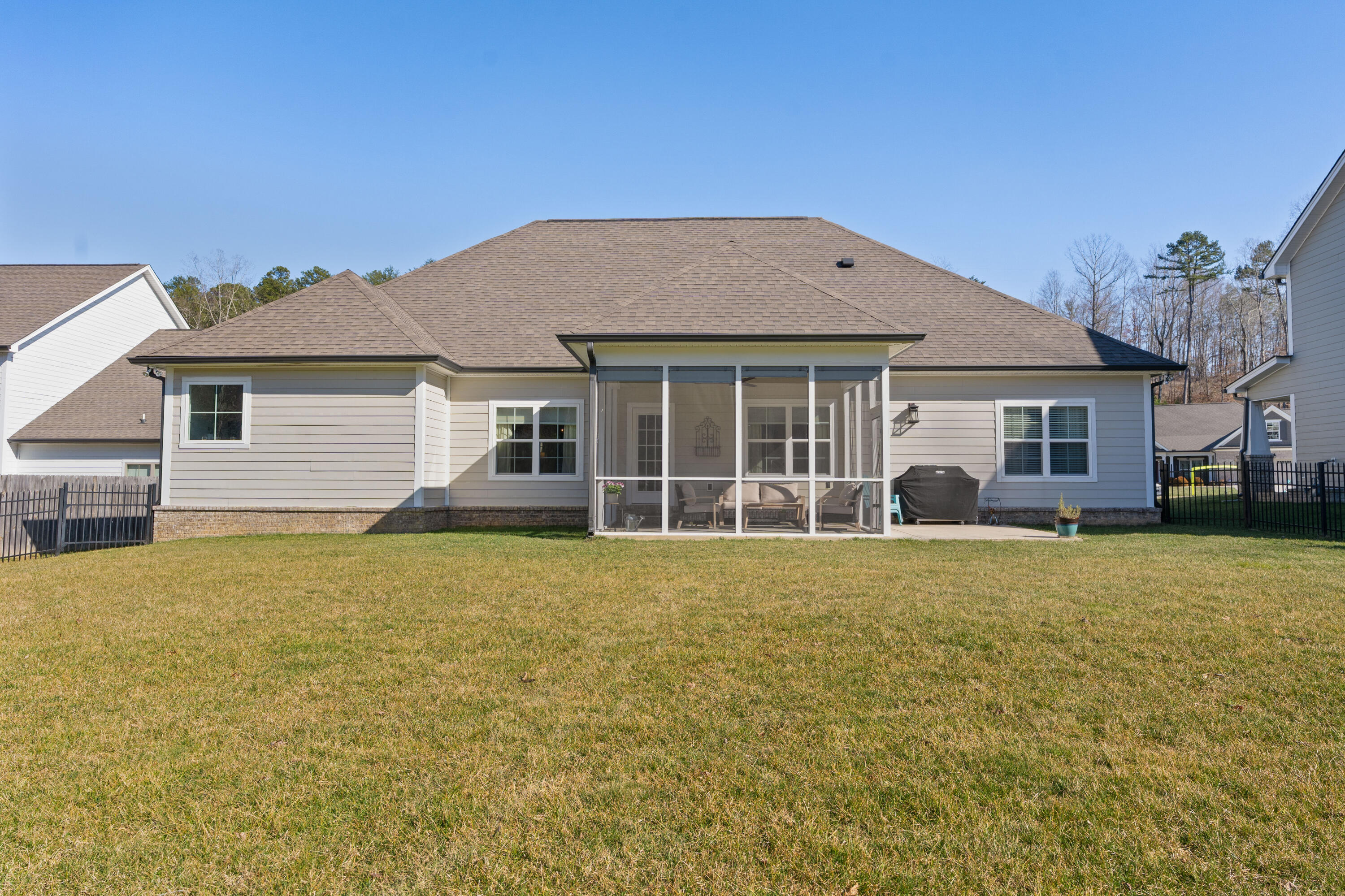 523 Deer Valley Drive