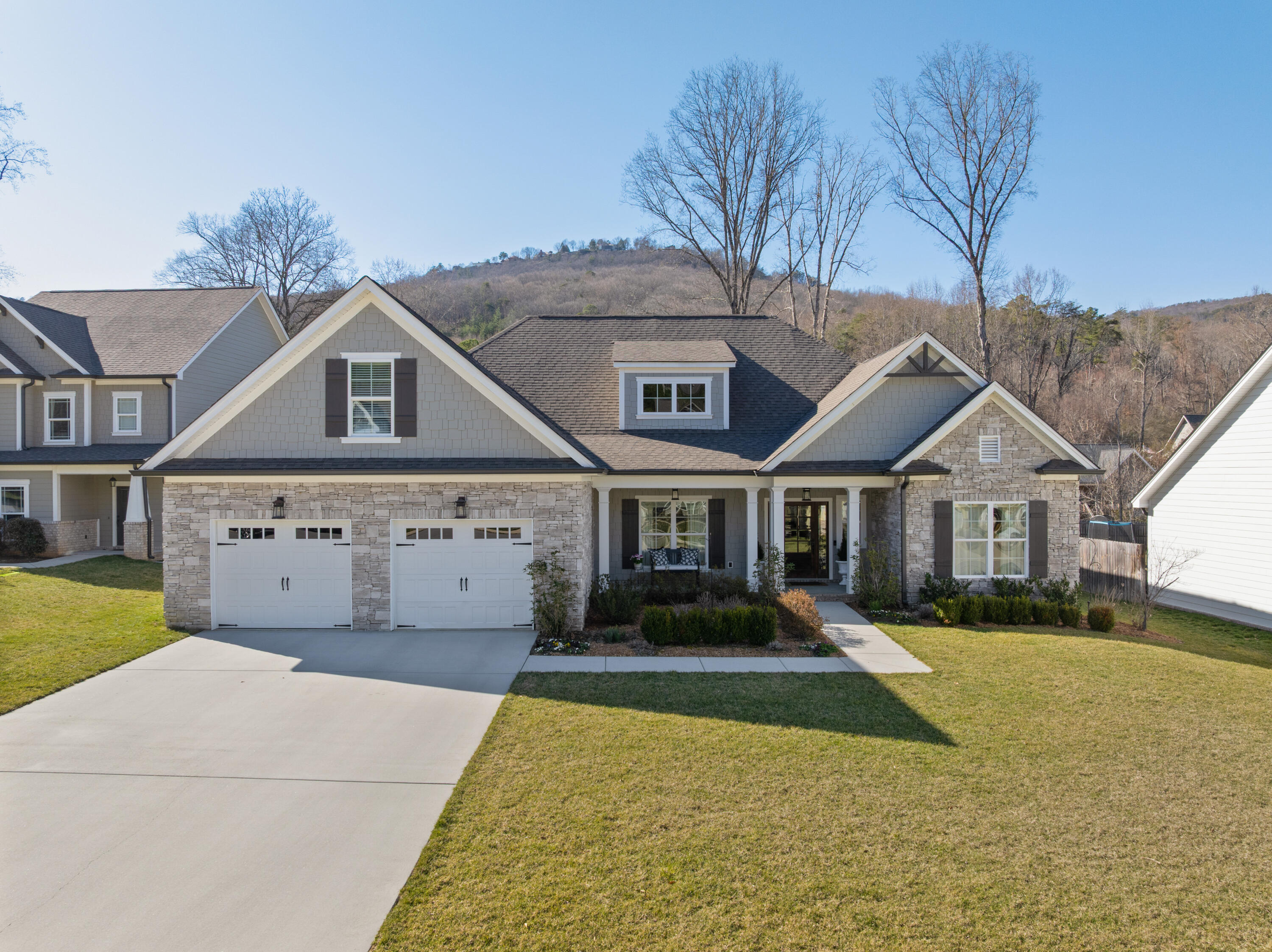 523 Deer Valley Drive