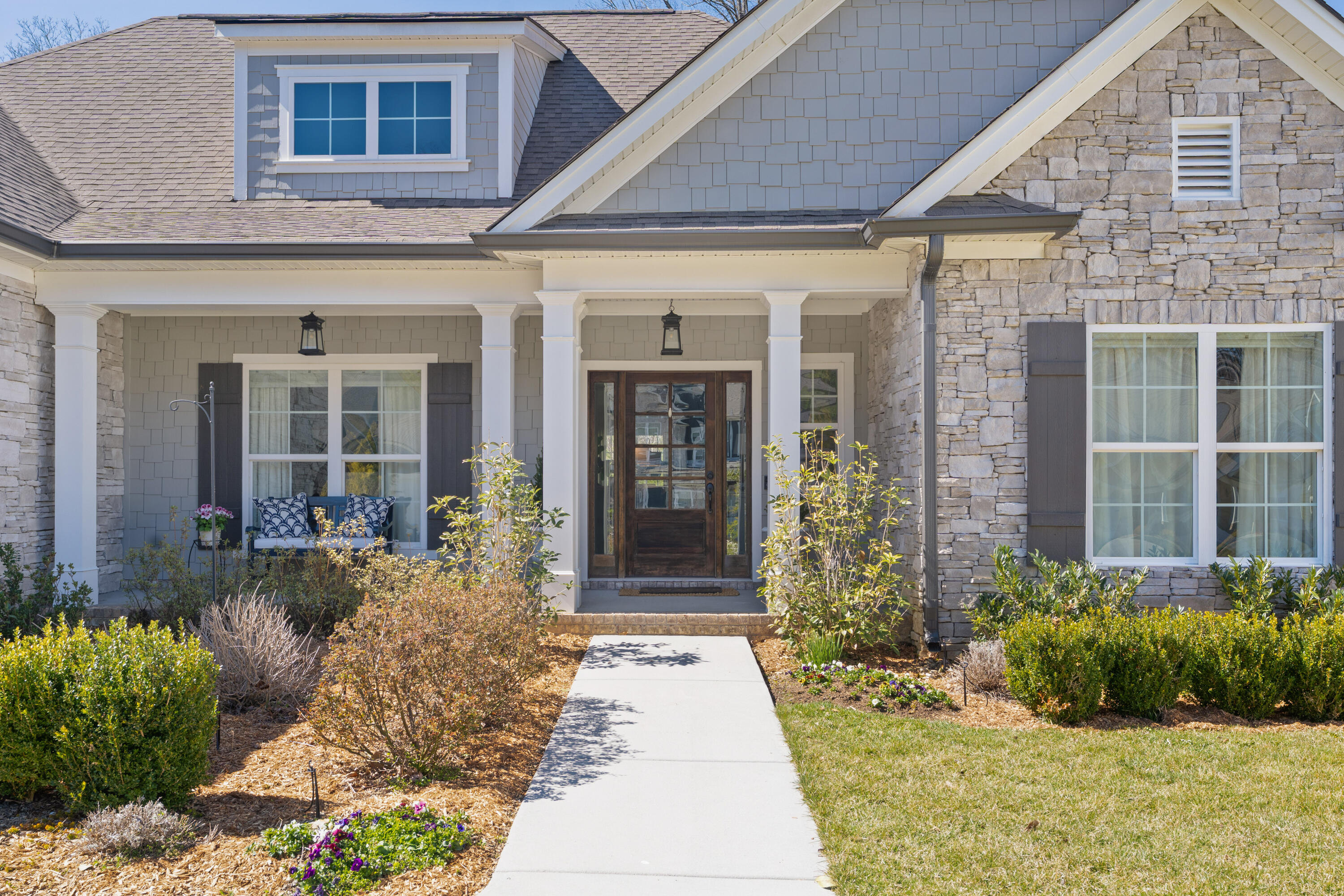 523 Deer Valley Drive