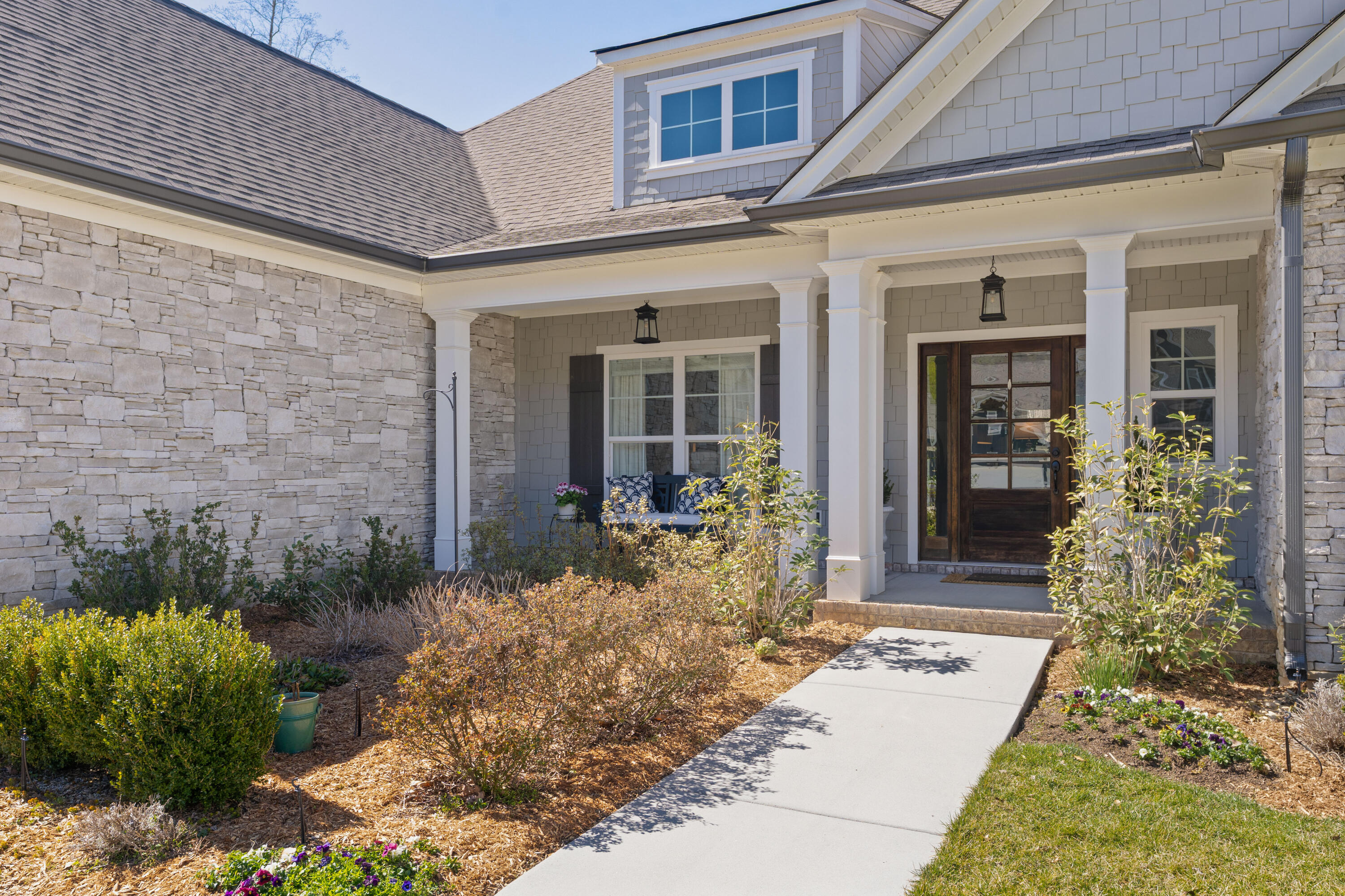 523 Deer Valley Drive