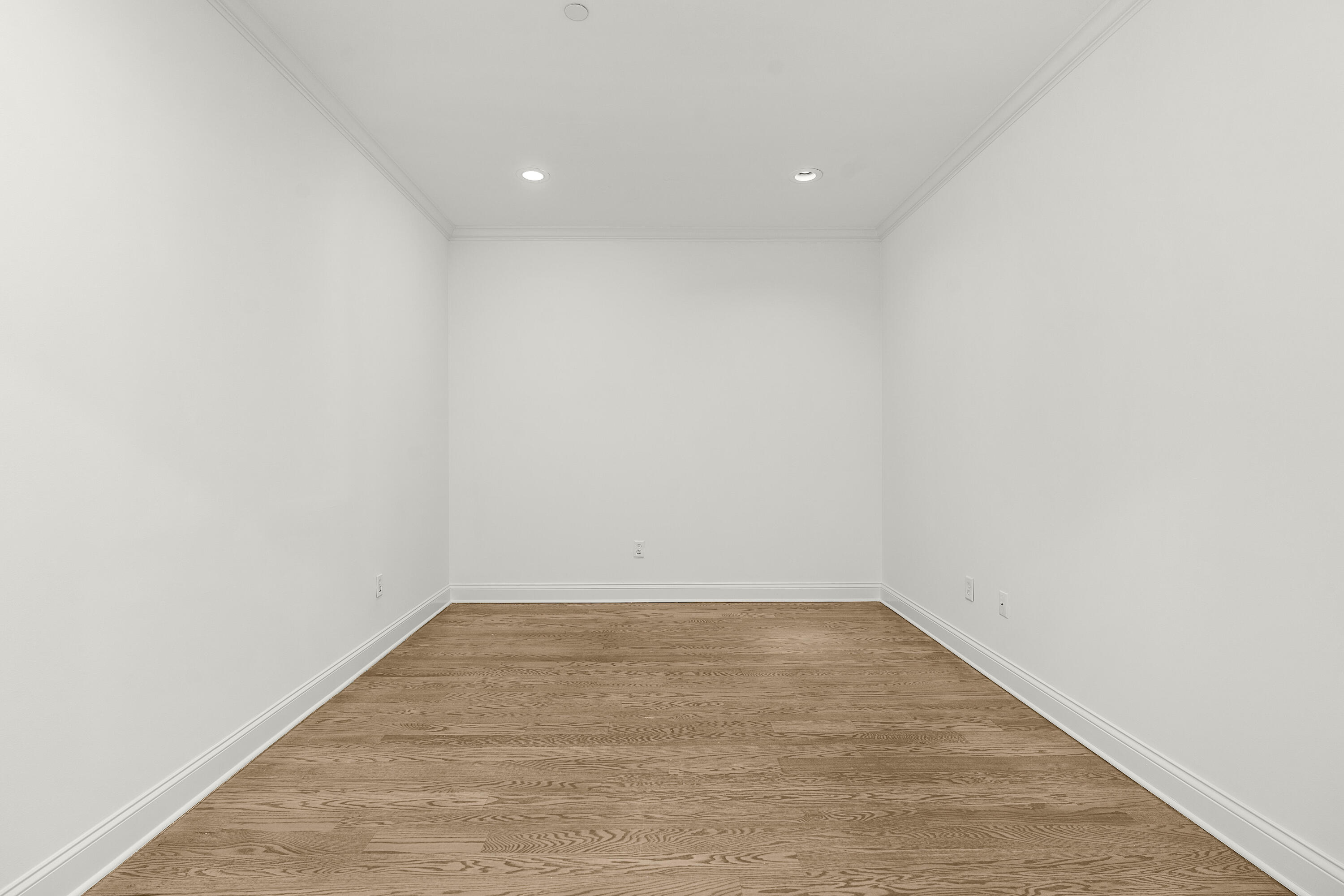 99 Walnut Street, 402