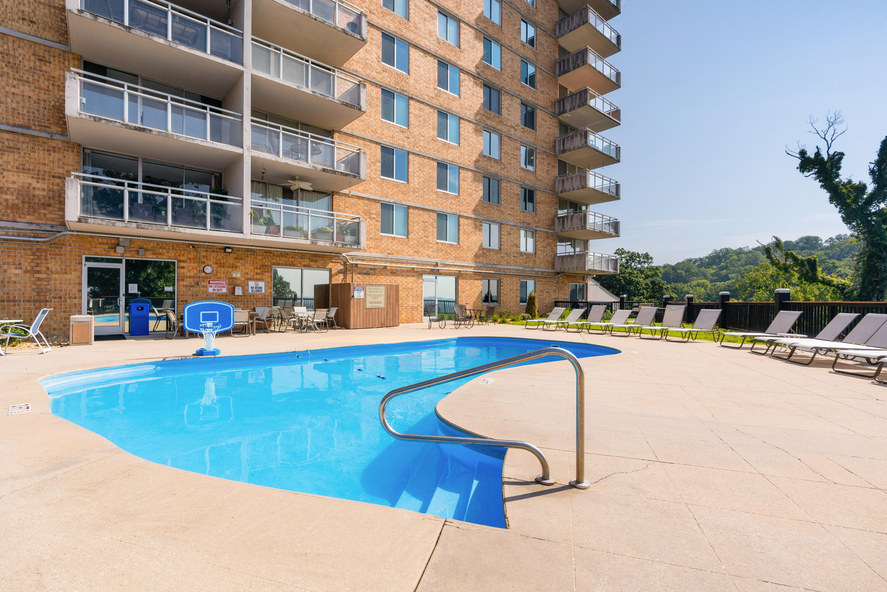 1131 Stringers Ridge Road, 7j