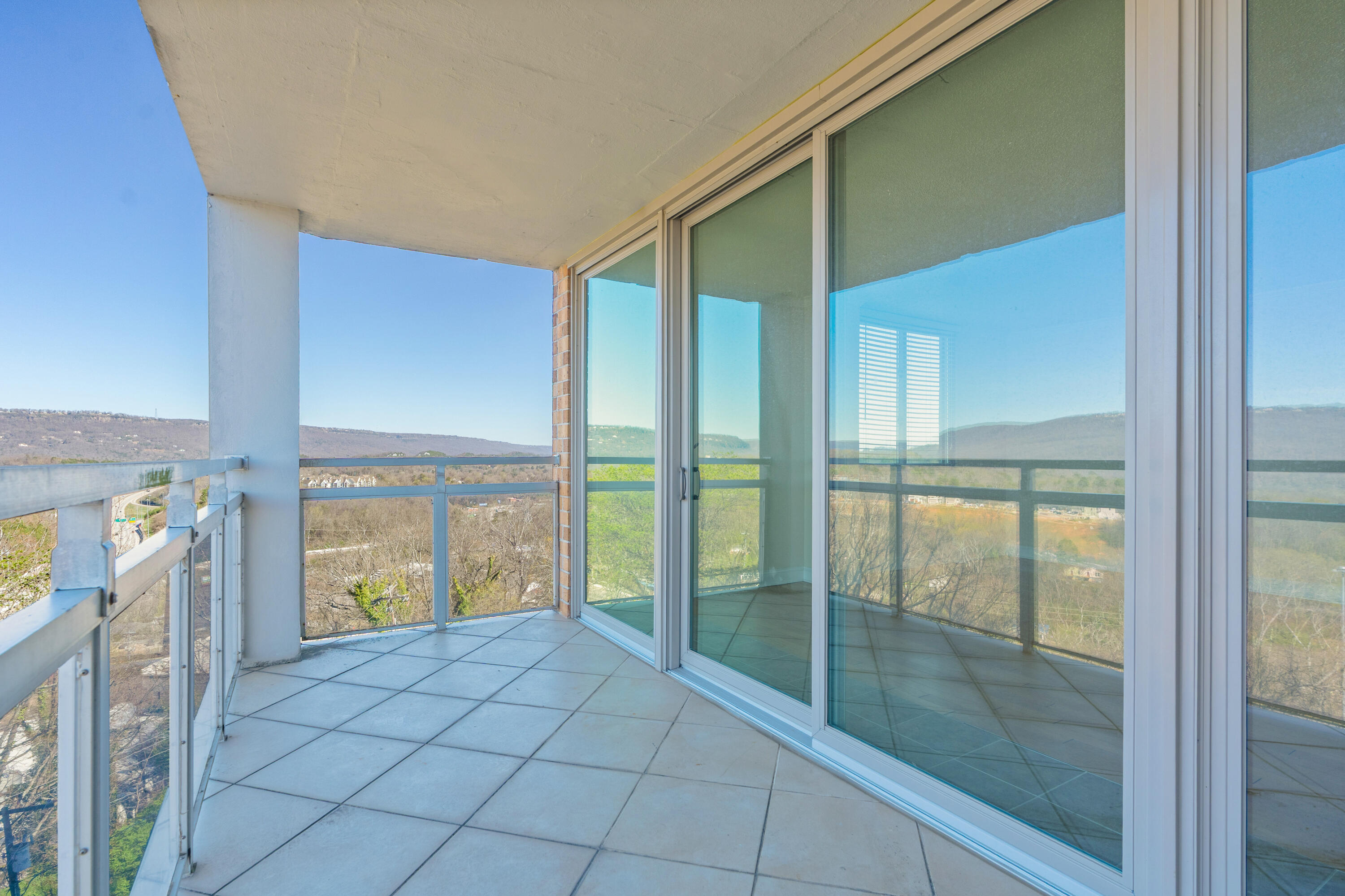 1131 Stringers Ridge Road, 7j