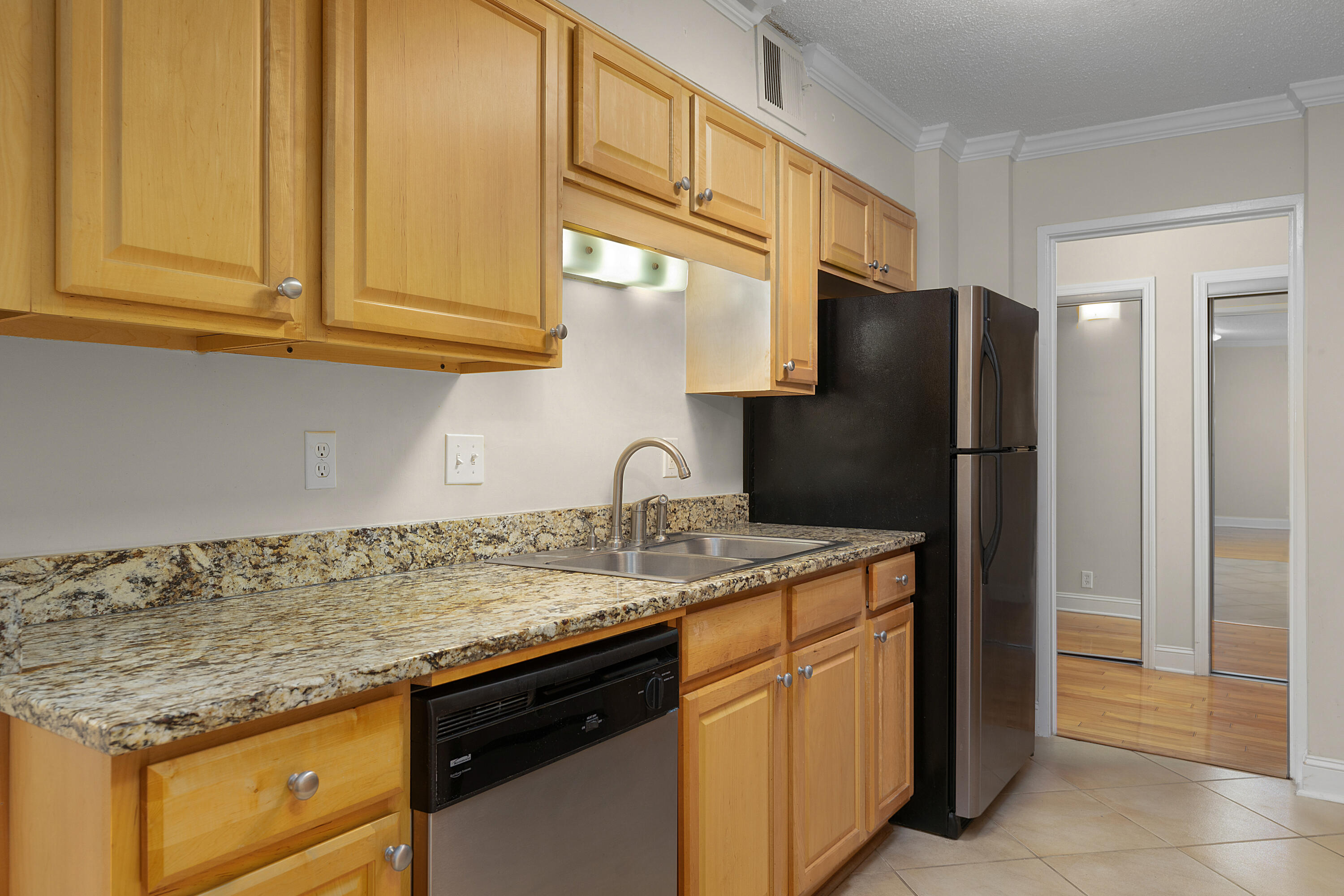 1131 Stringers Ridge Road, 7j