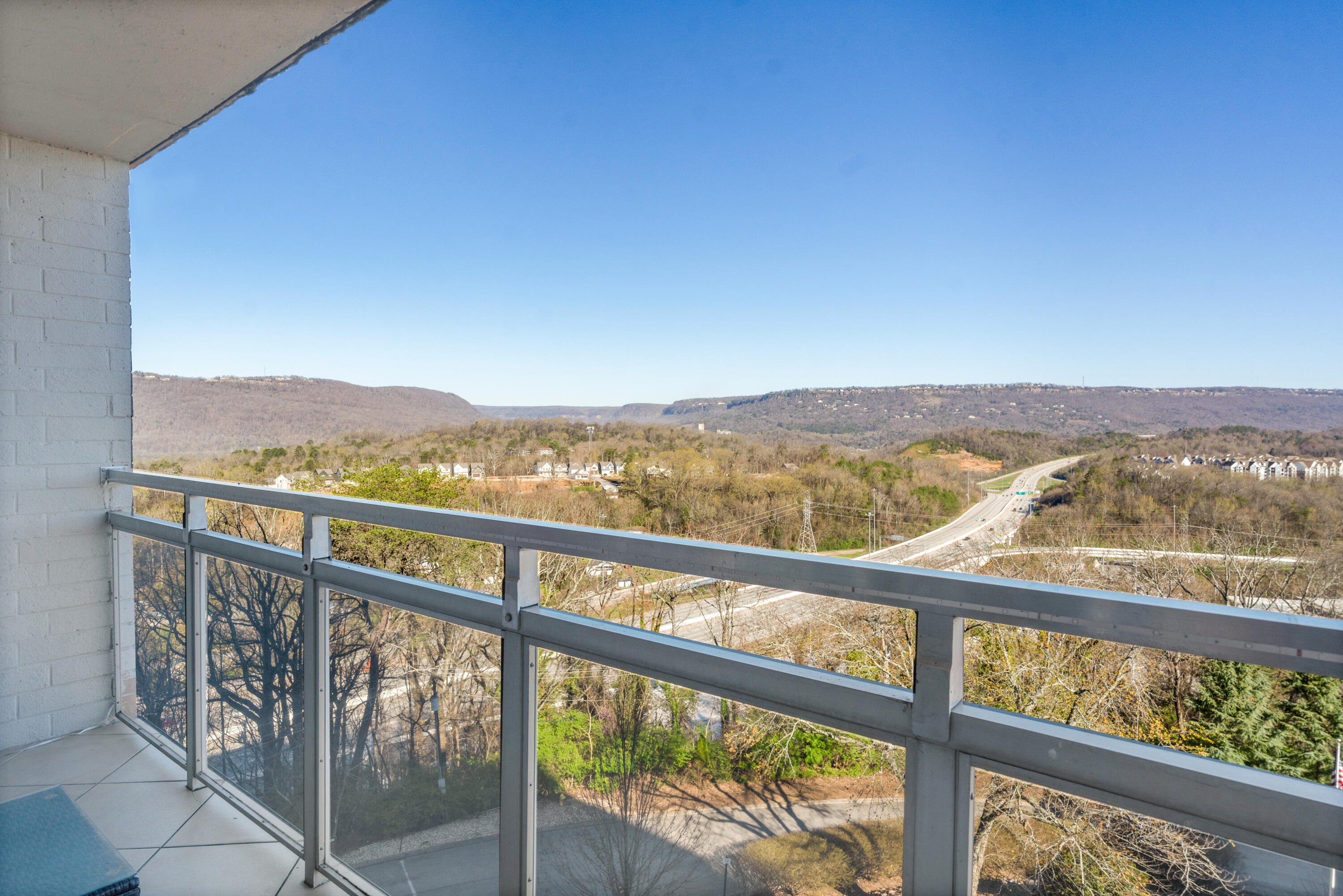 1131 Stringers Ridge Road, 8k