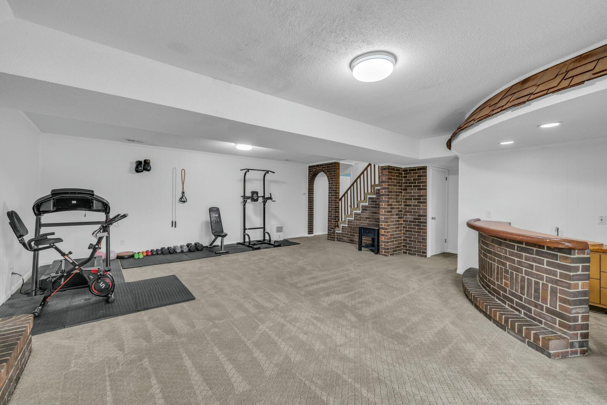 1204 Wood Pines Lane