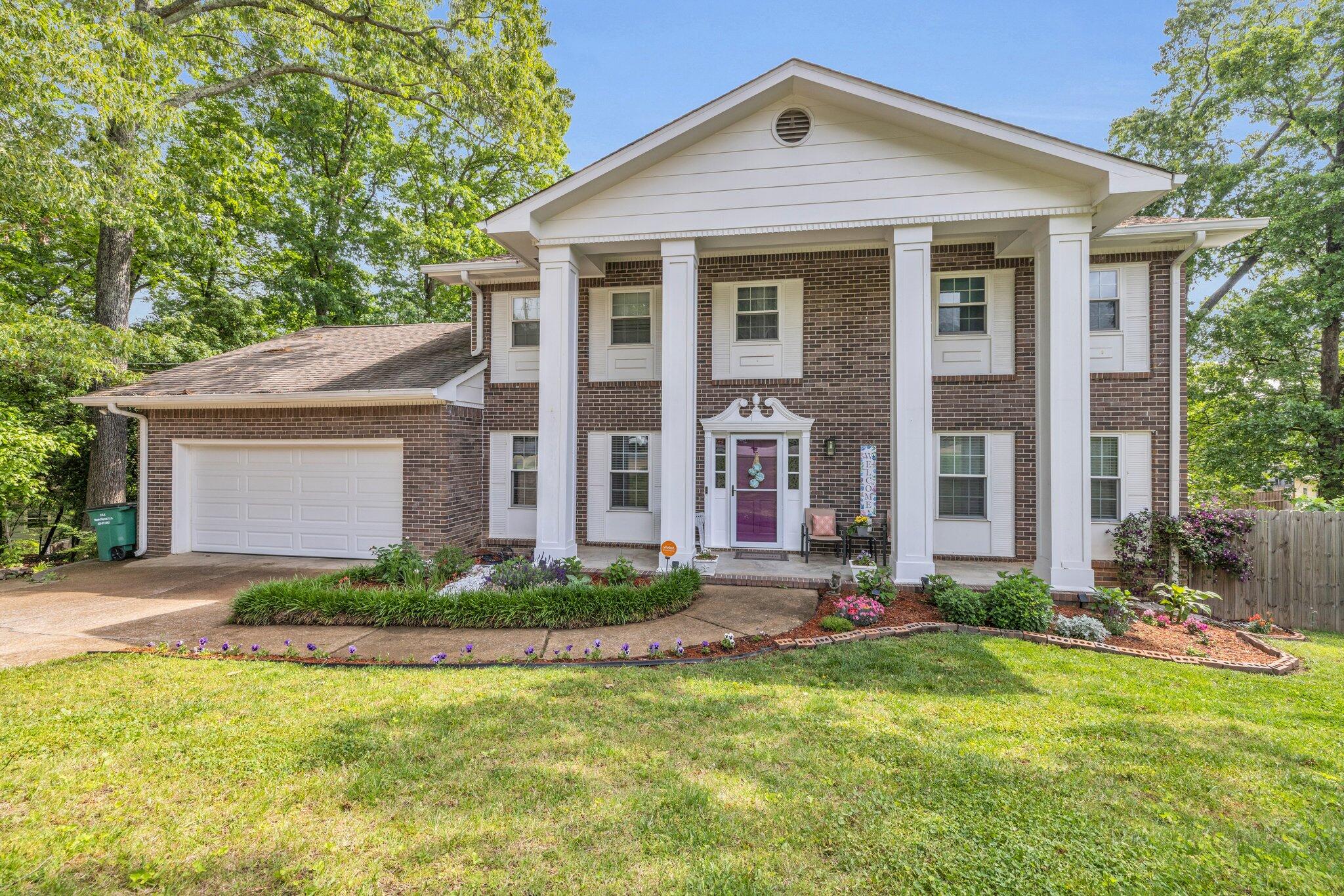 1204 Wood Pines Lane