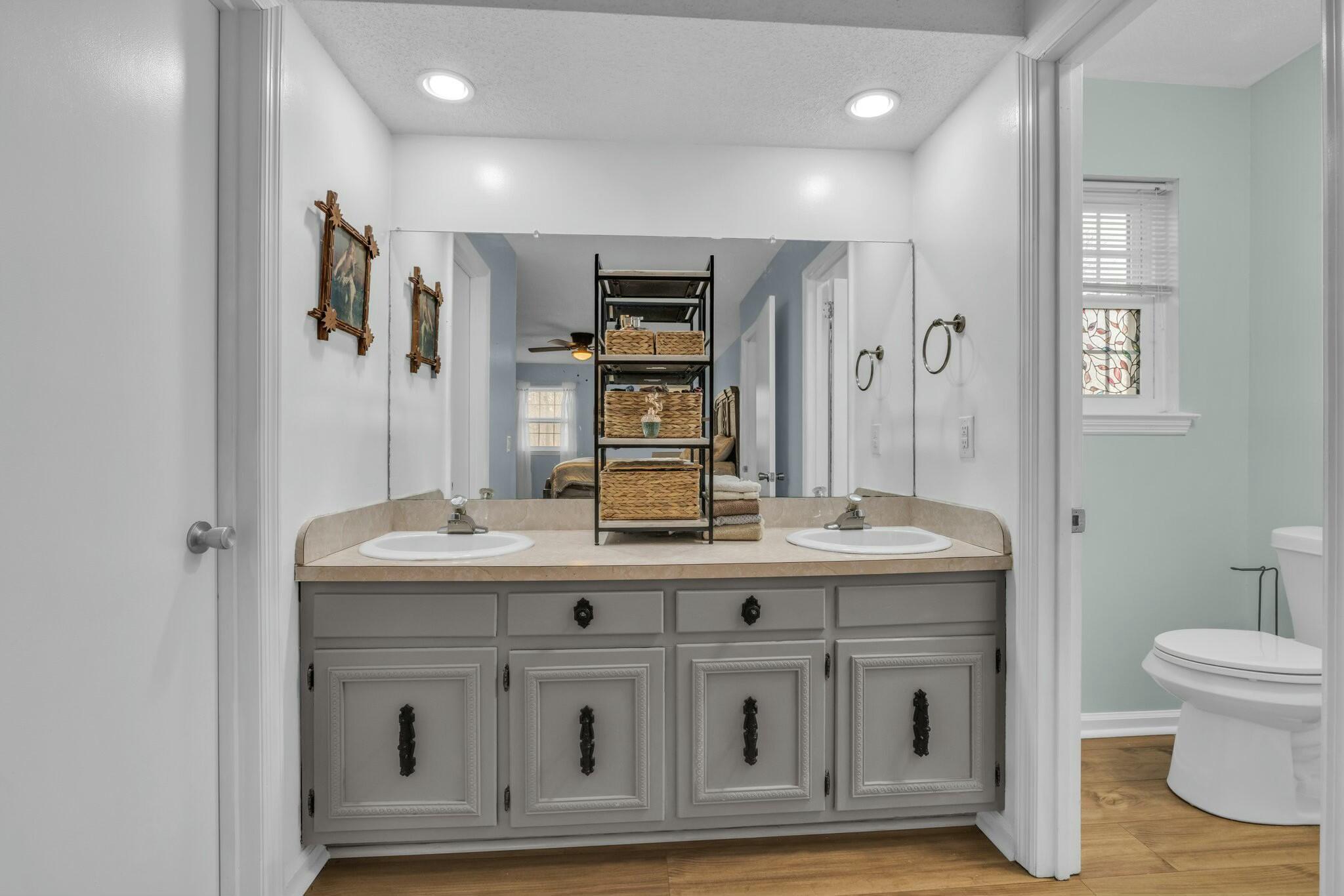 1204 Wood Pines Lane
