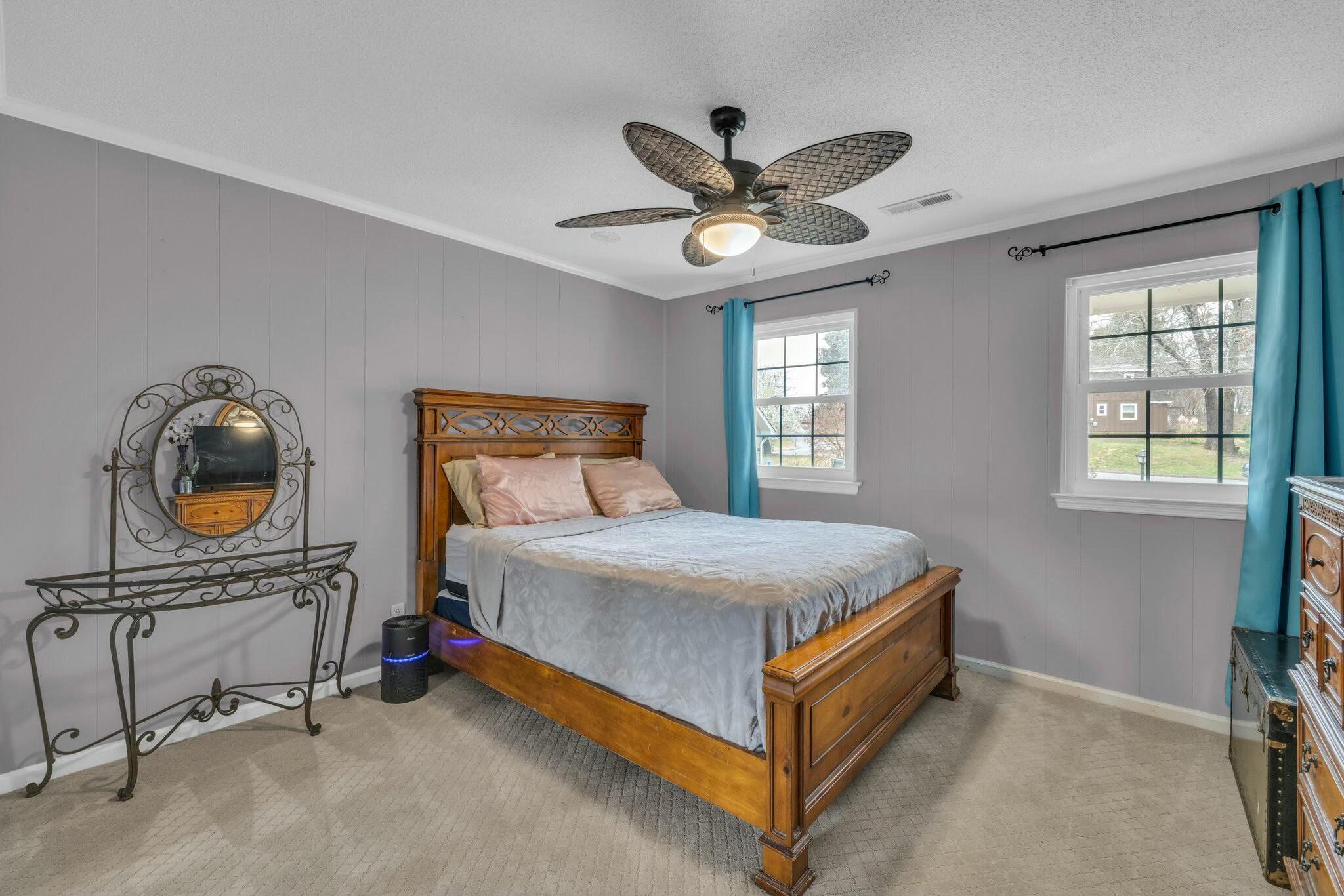 1204 Wood Pines Lane