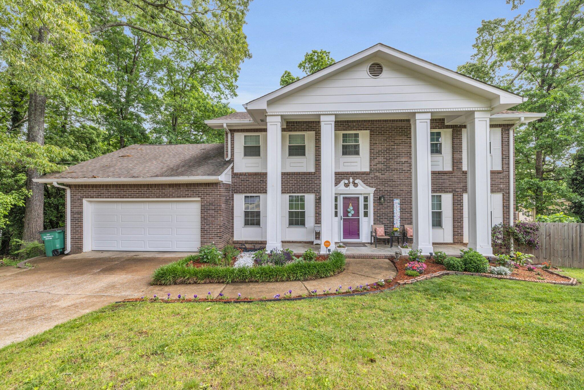 1204 Wood Pines Lane