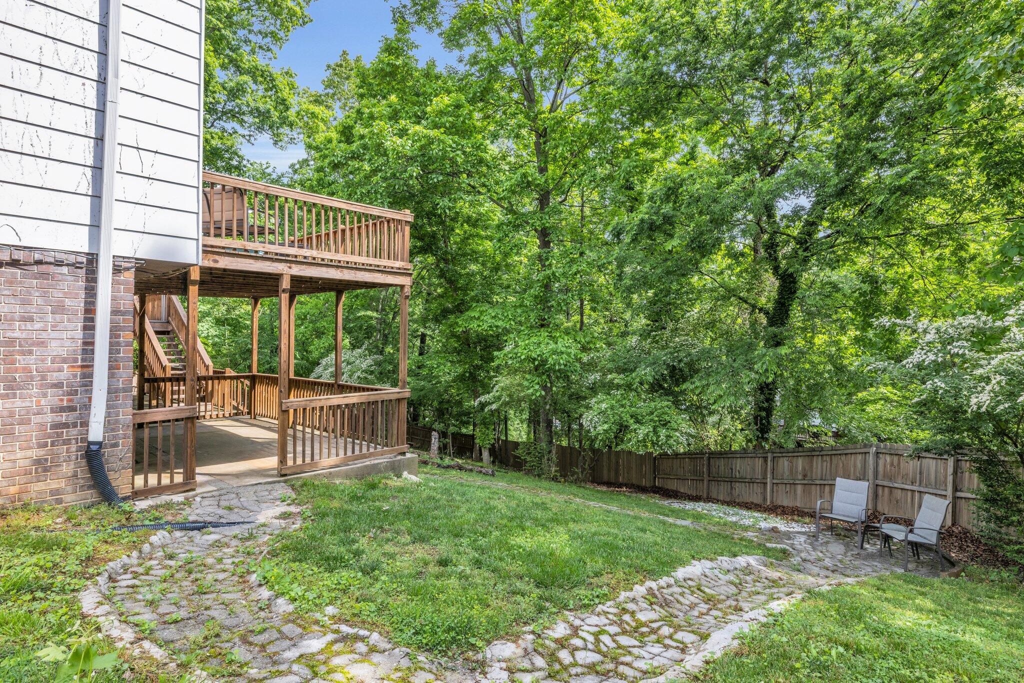 1204 Wood Pines Lane