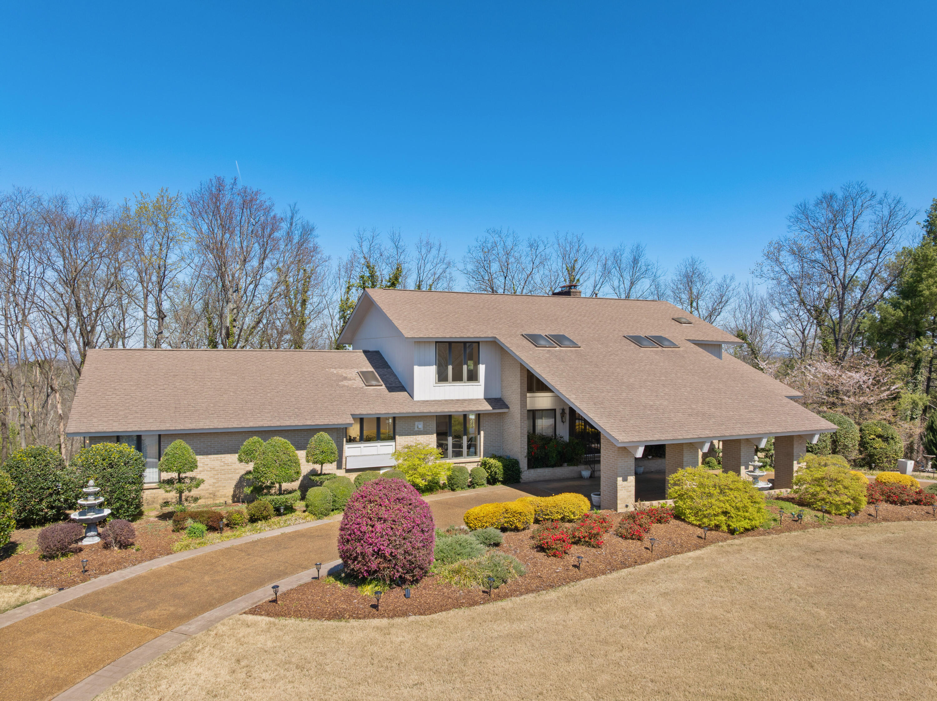 830 Windy Hill Drive