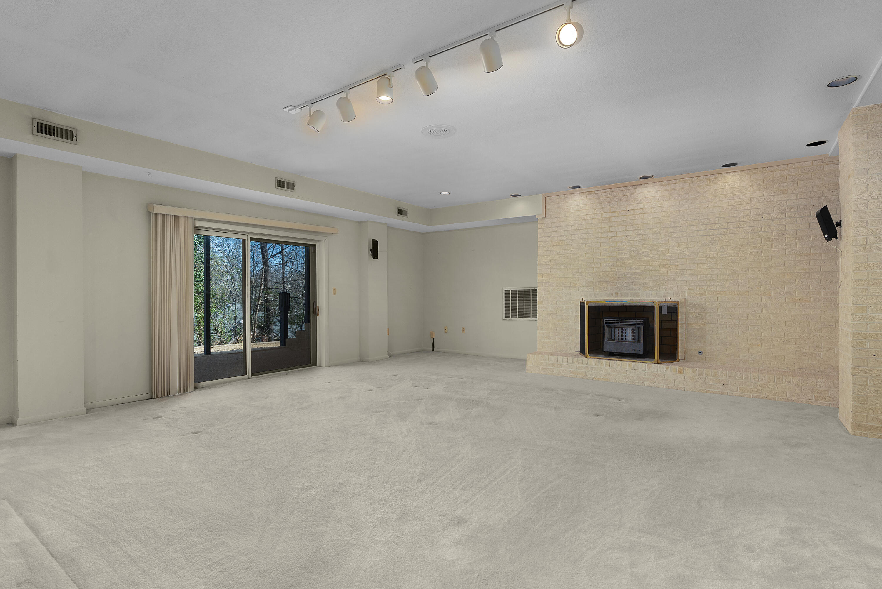 830 Windy Hill Drive