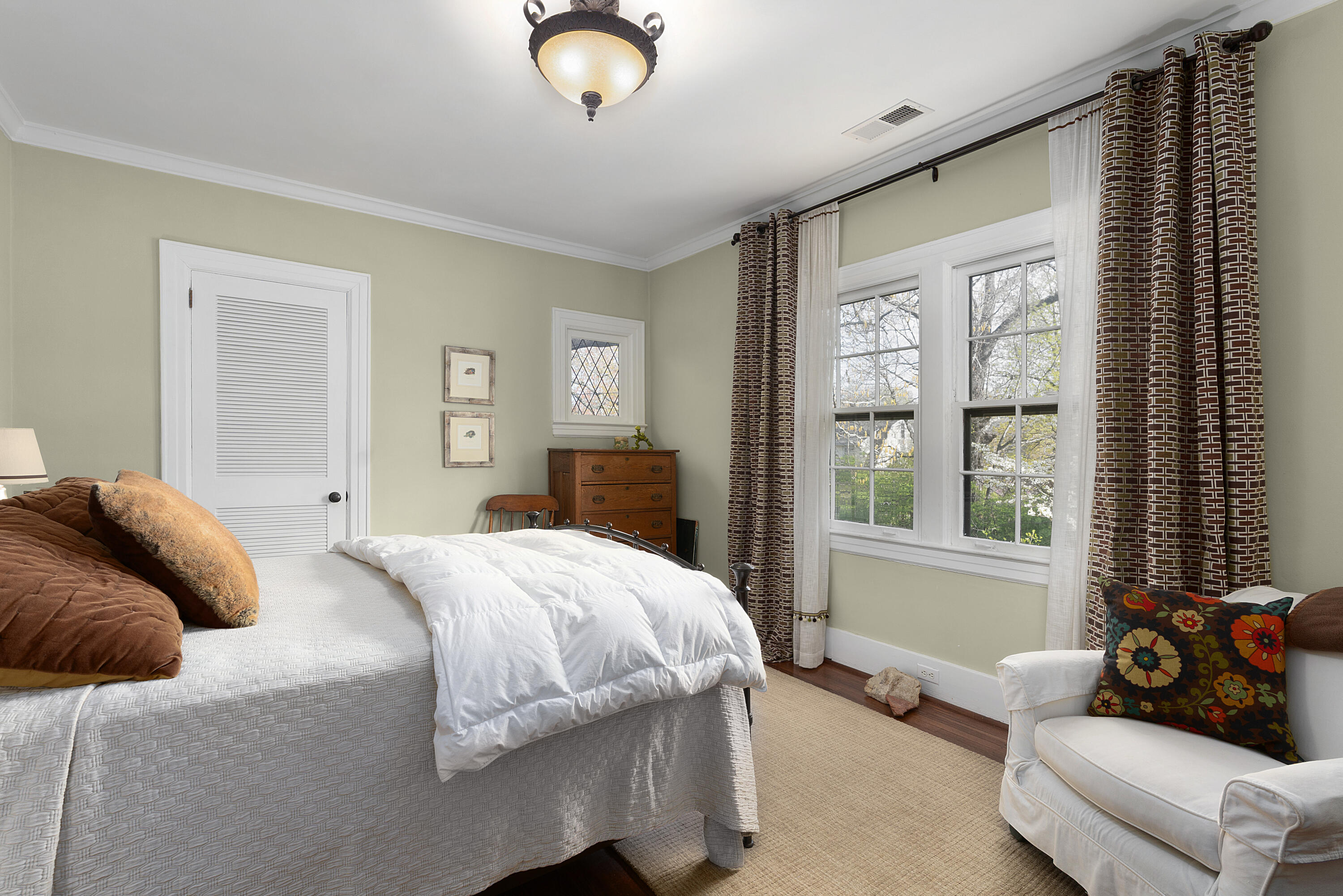 3424 Glendon Drive