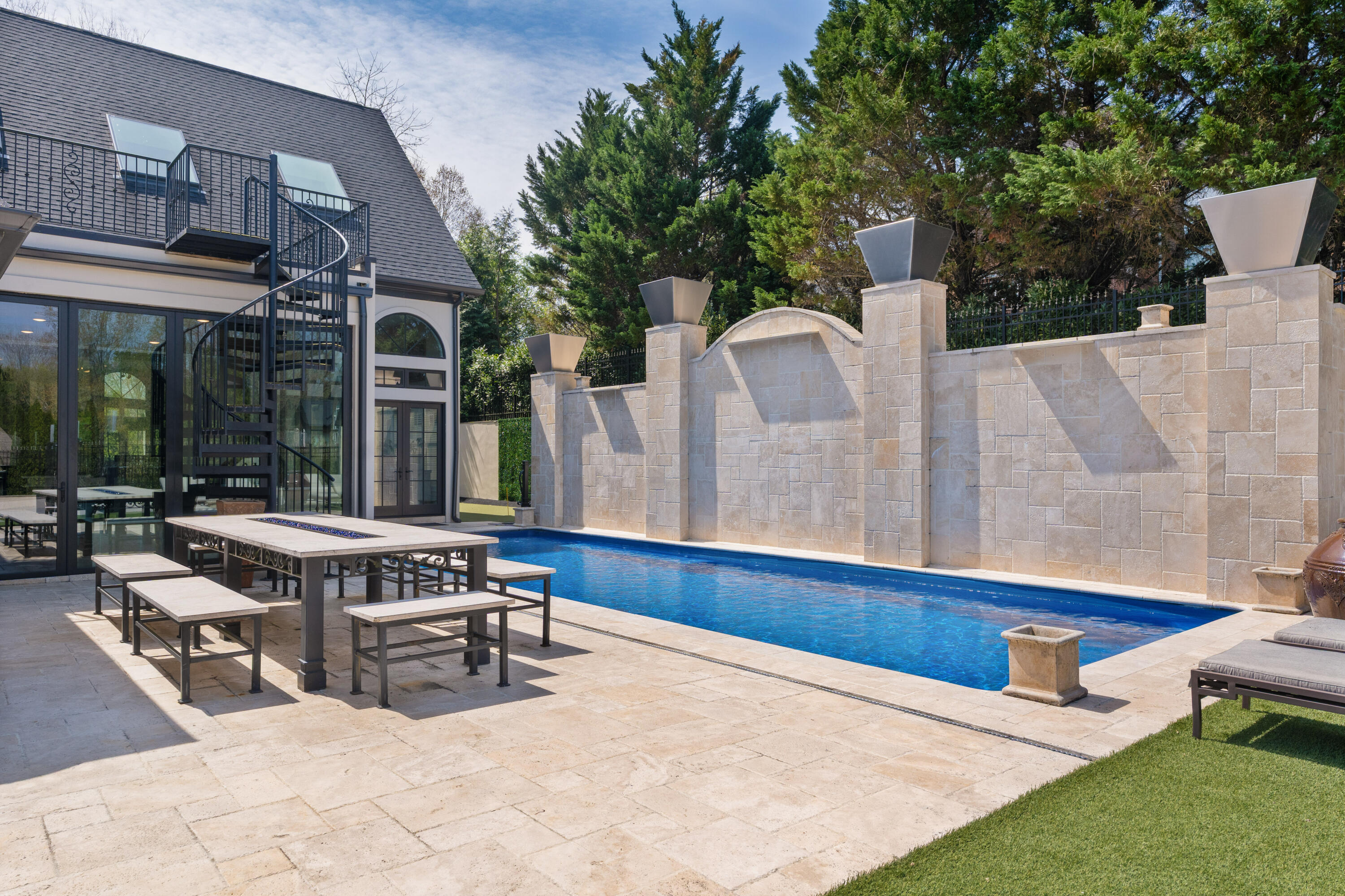 9812 Windrose Circle
