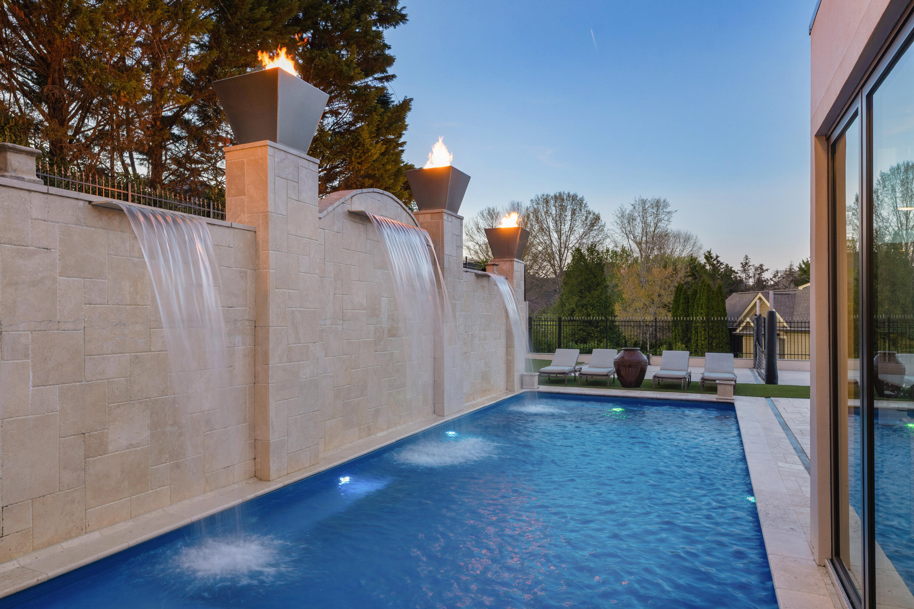 9812 Windrose Circle