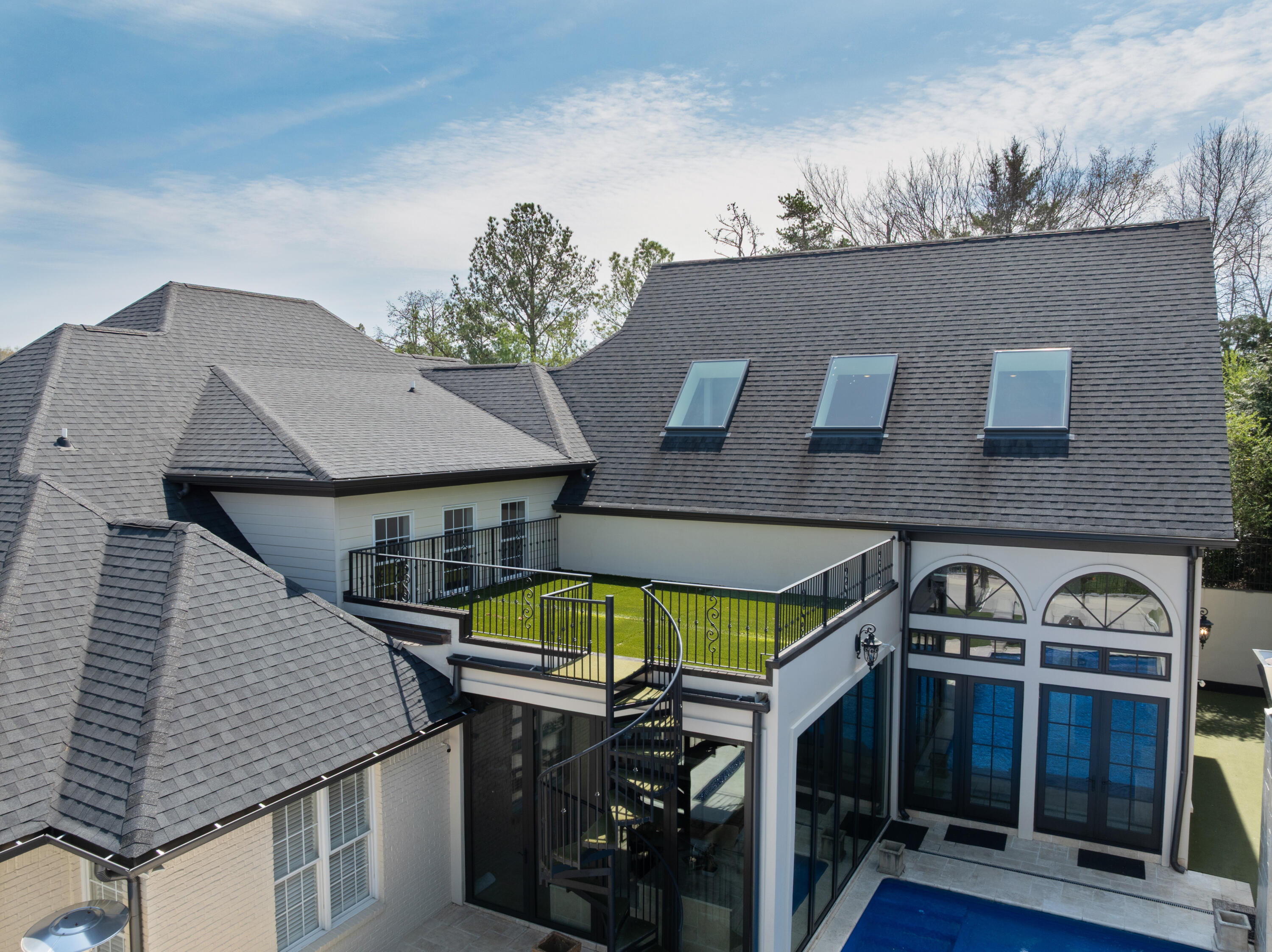 9812 Windrose Circle