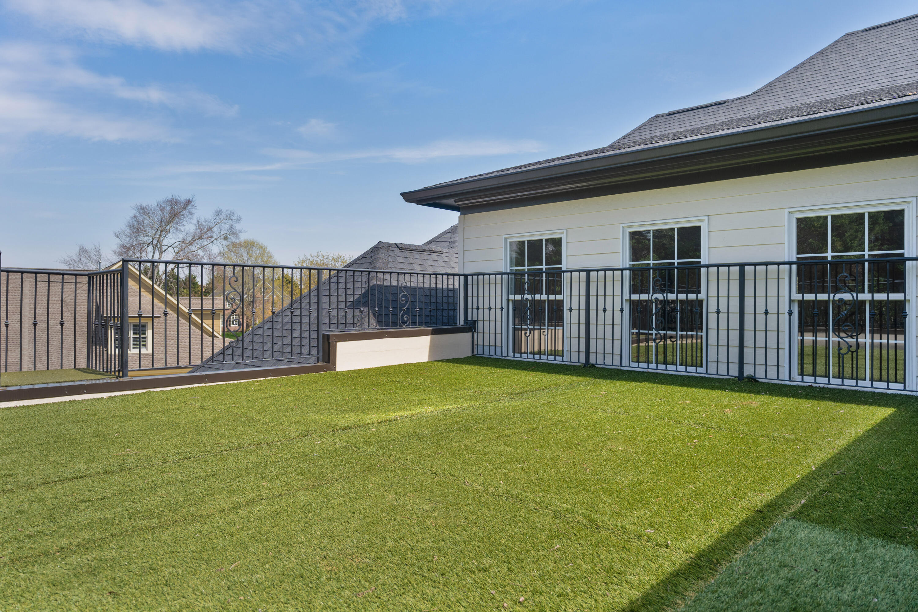9812 Windrose Circle