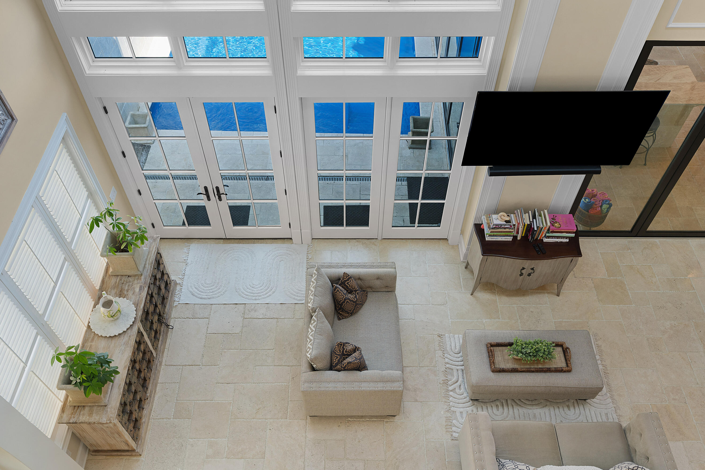 9812 Windrose Circle