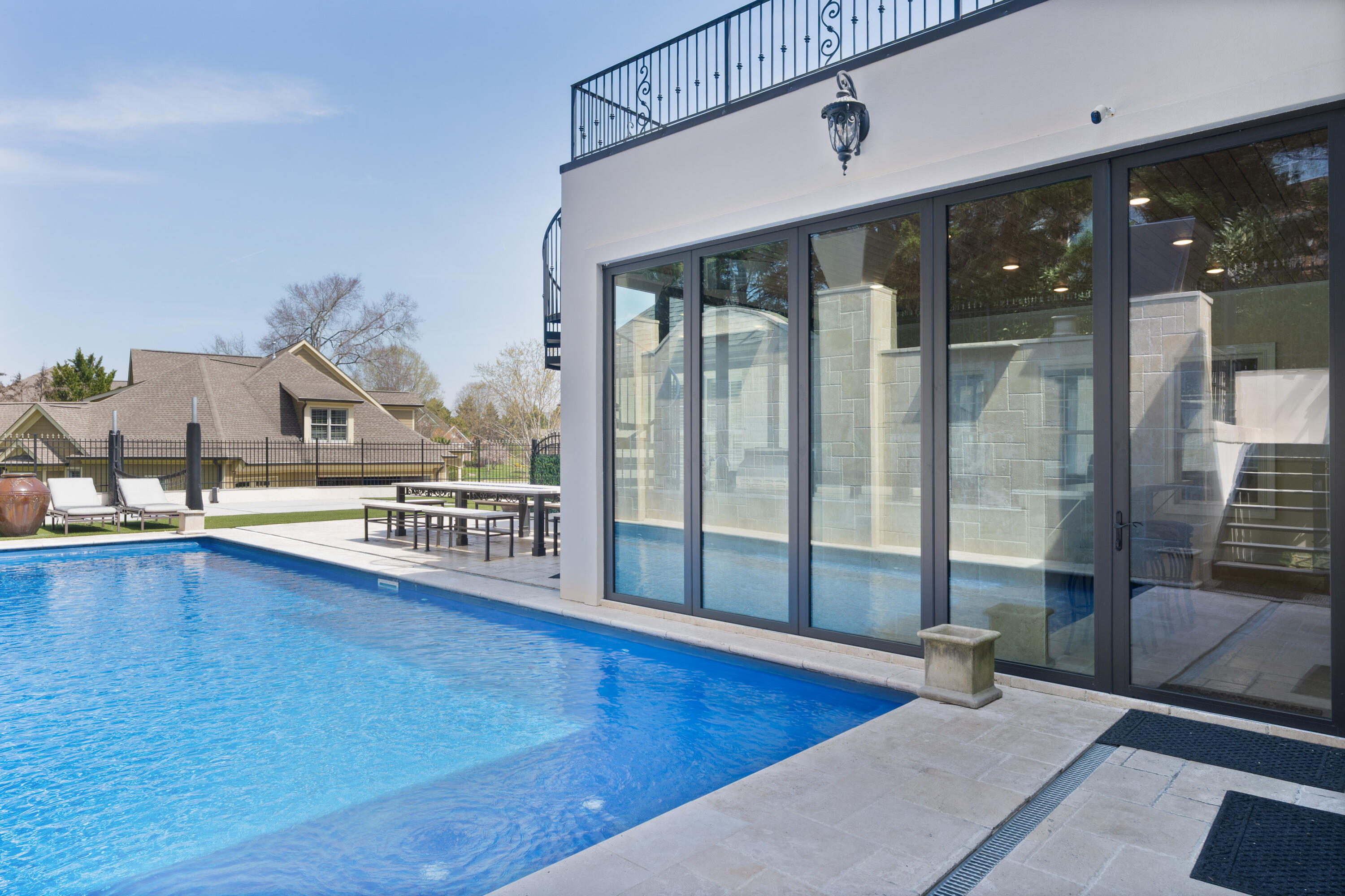 9812 Windrose Circle