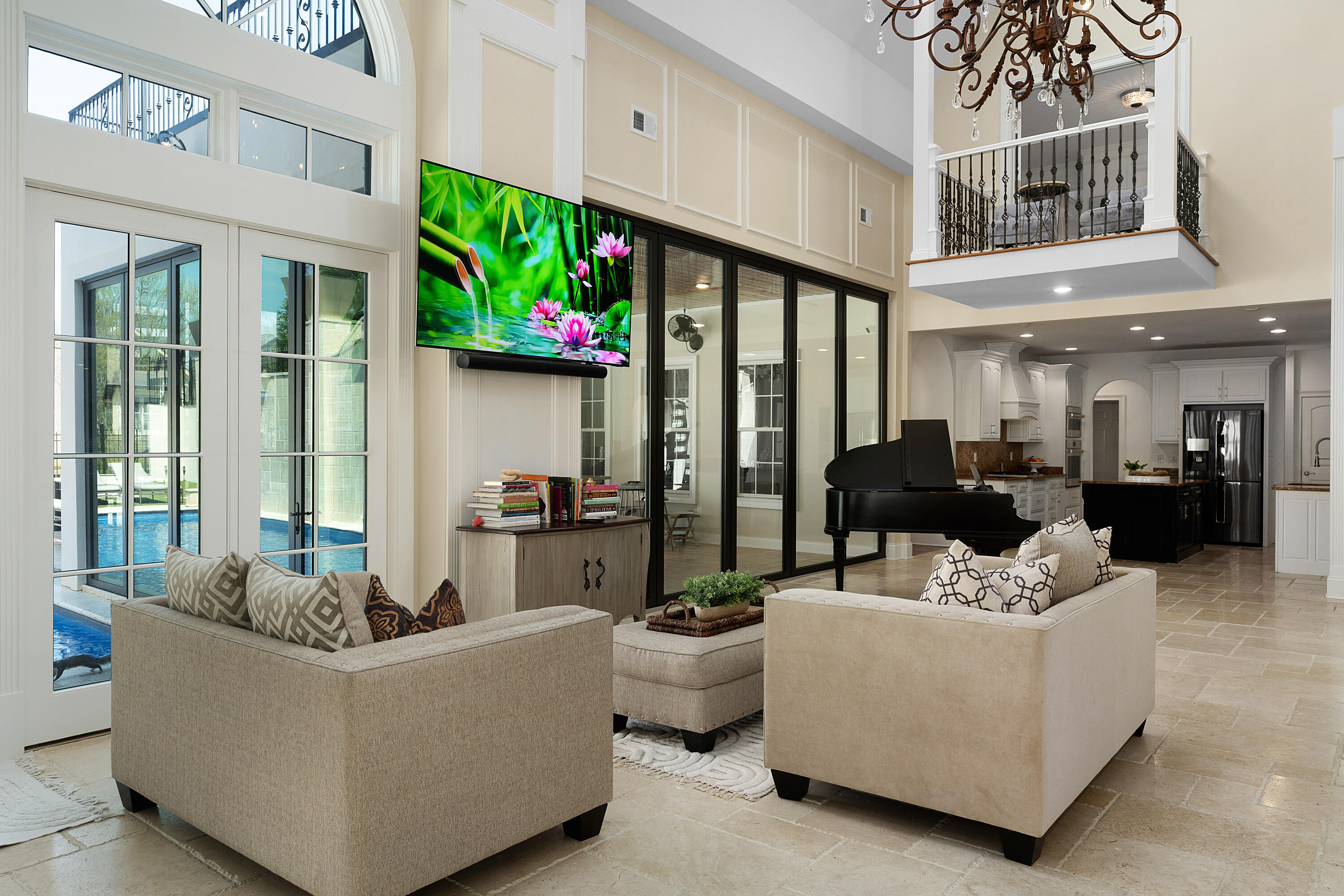 9812 Windrose Circle