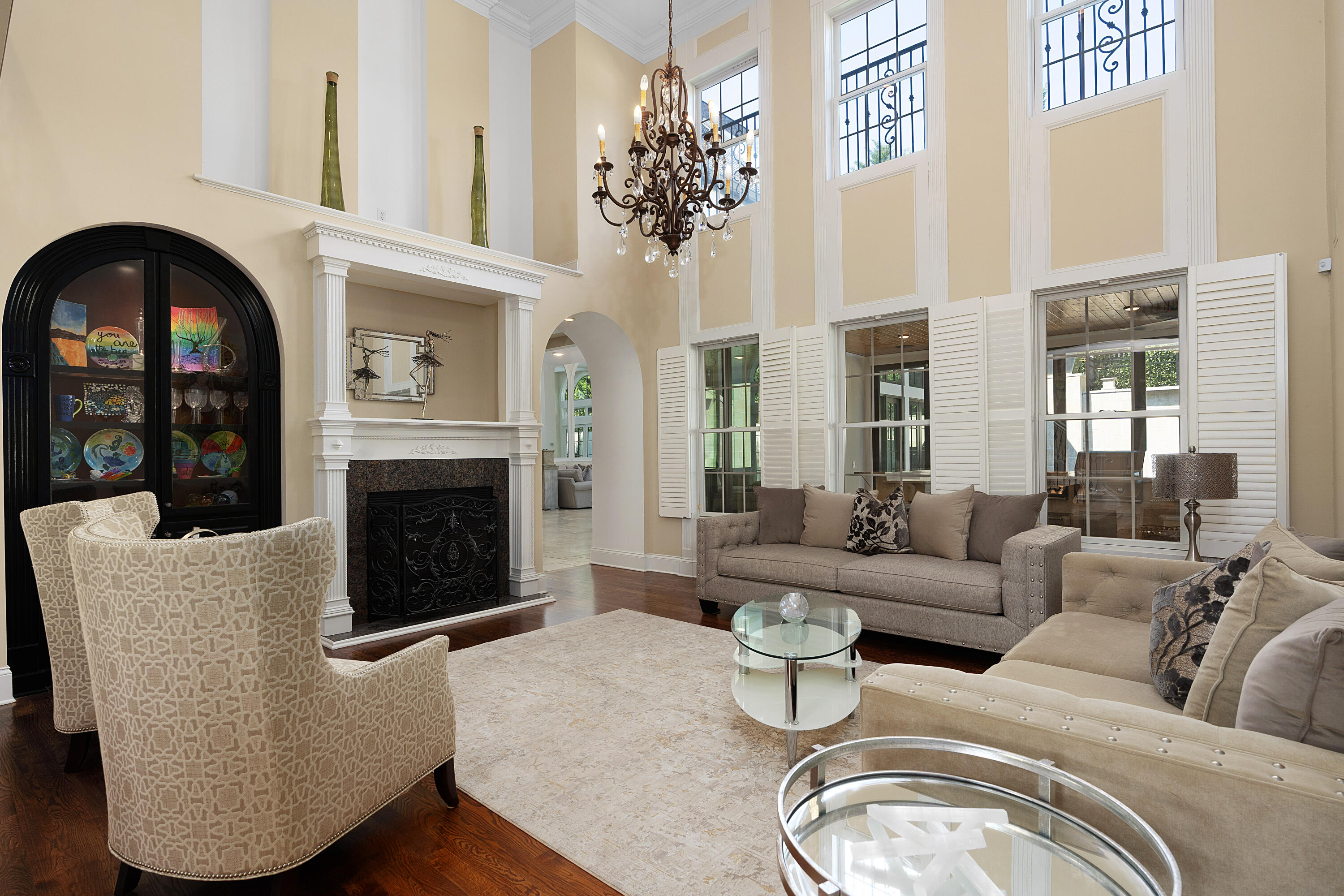 9812 Windrose Circle