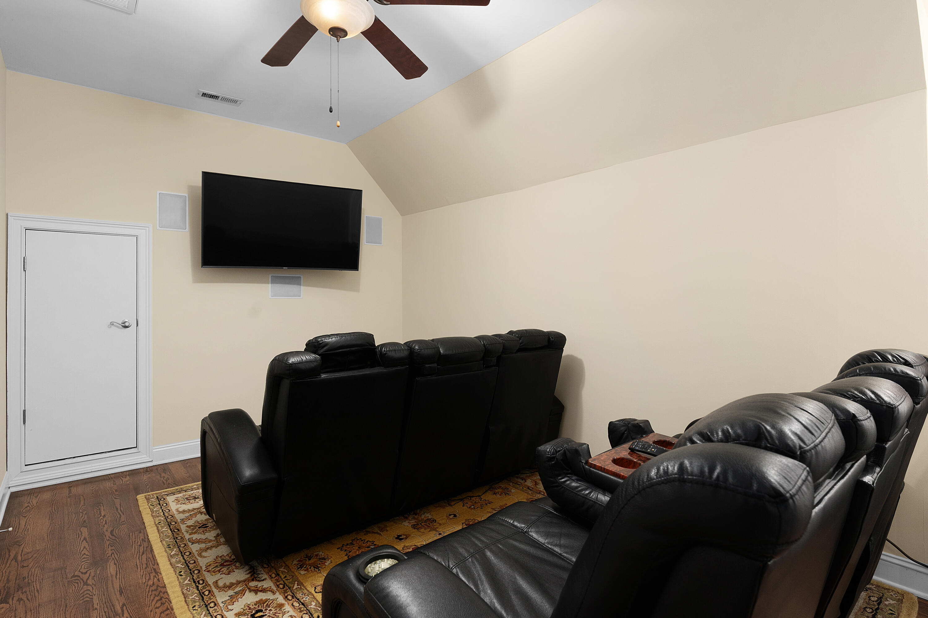 9812 Windrose Circle
