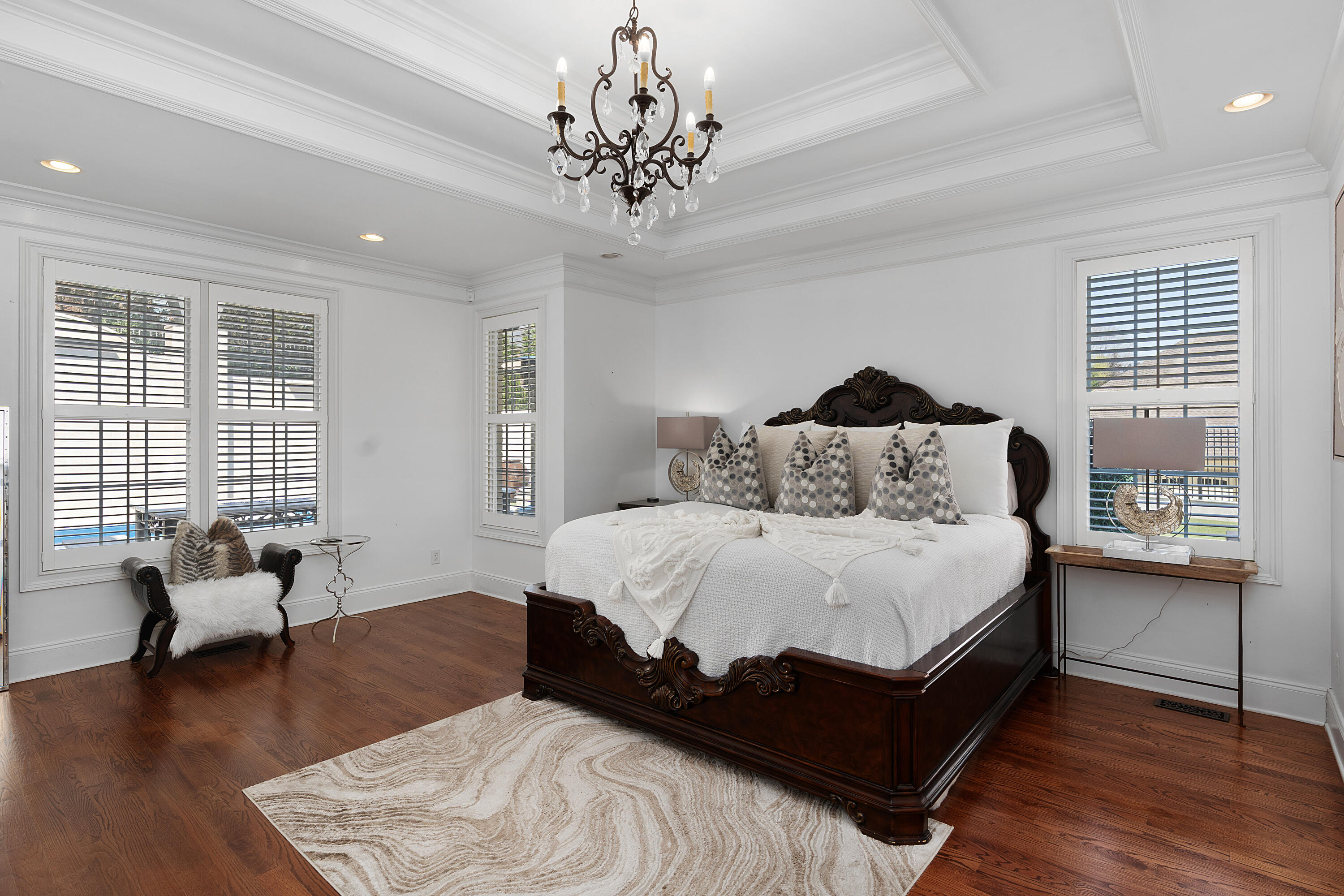 9812 Windrose Circle