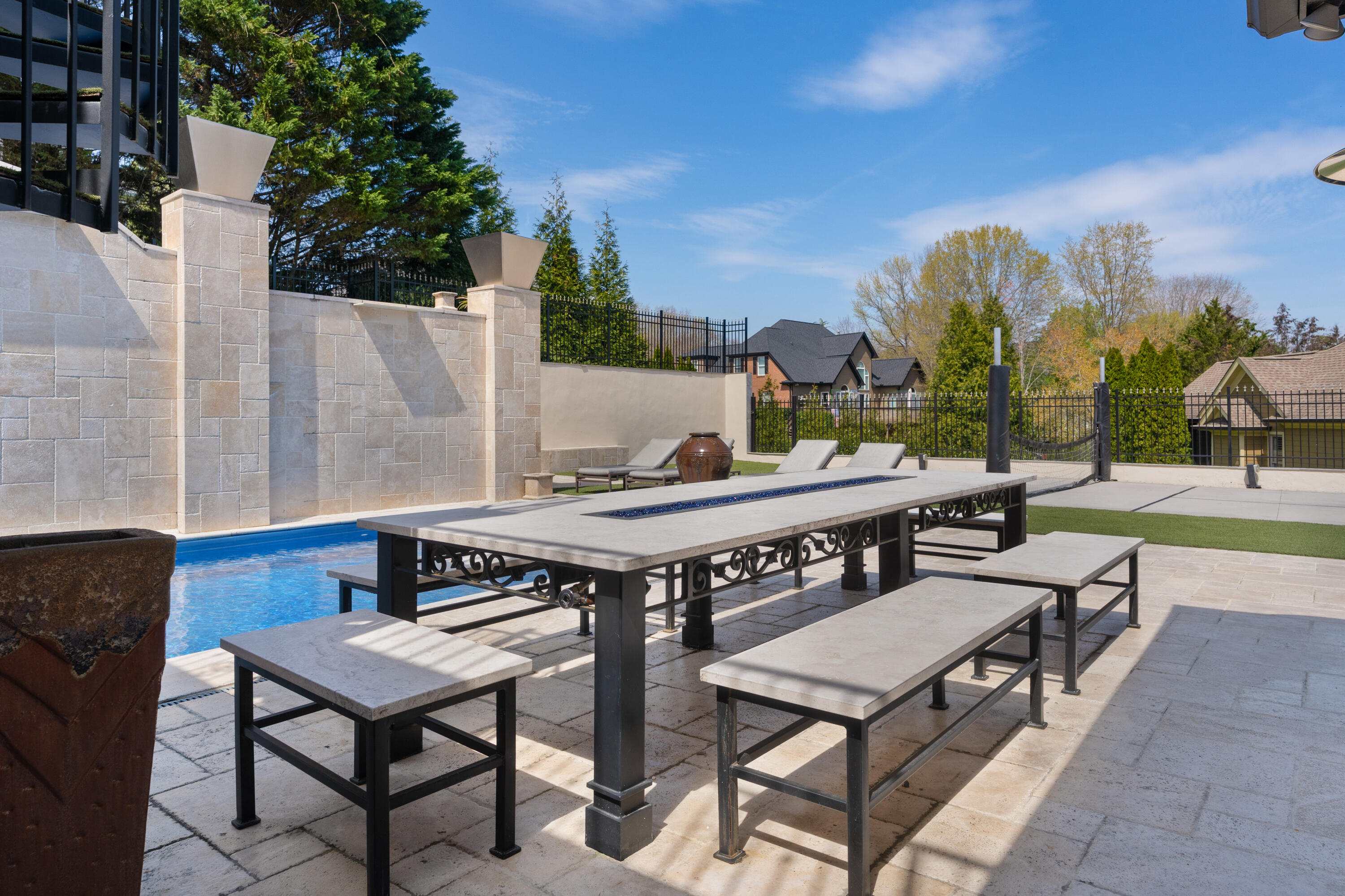 9812 Windrose Circle