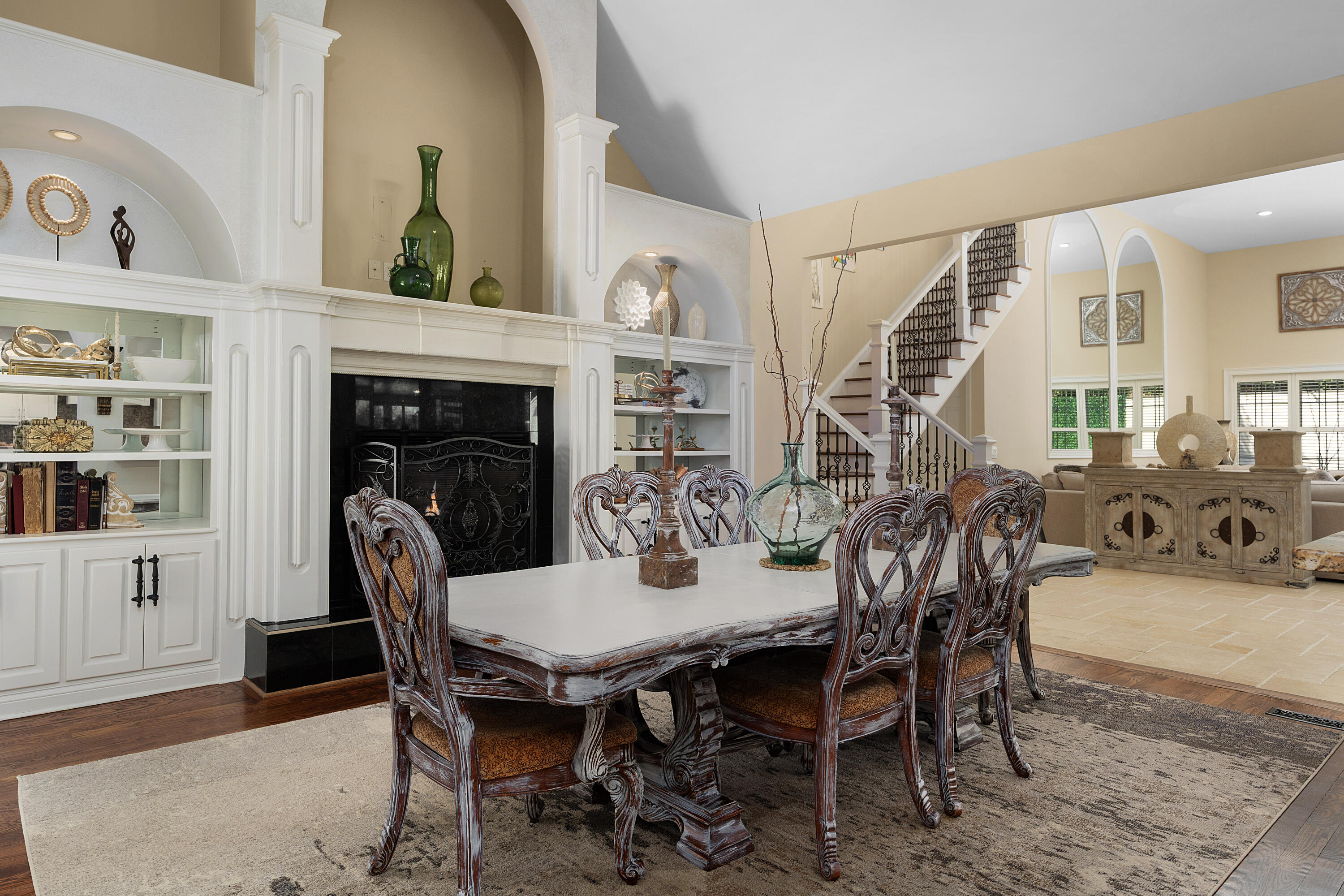 9812 Windrose Circle