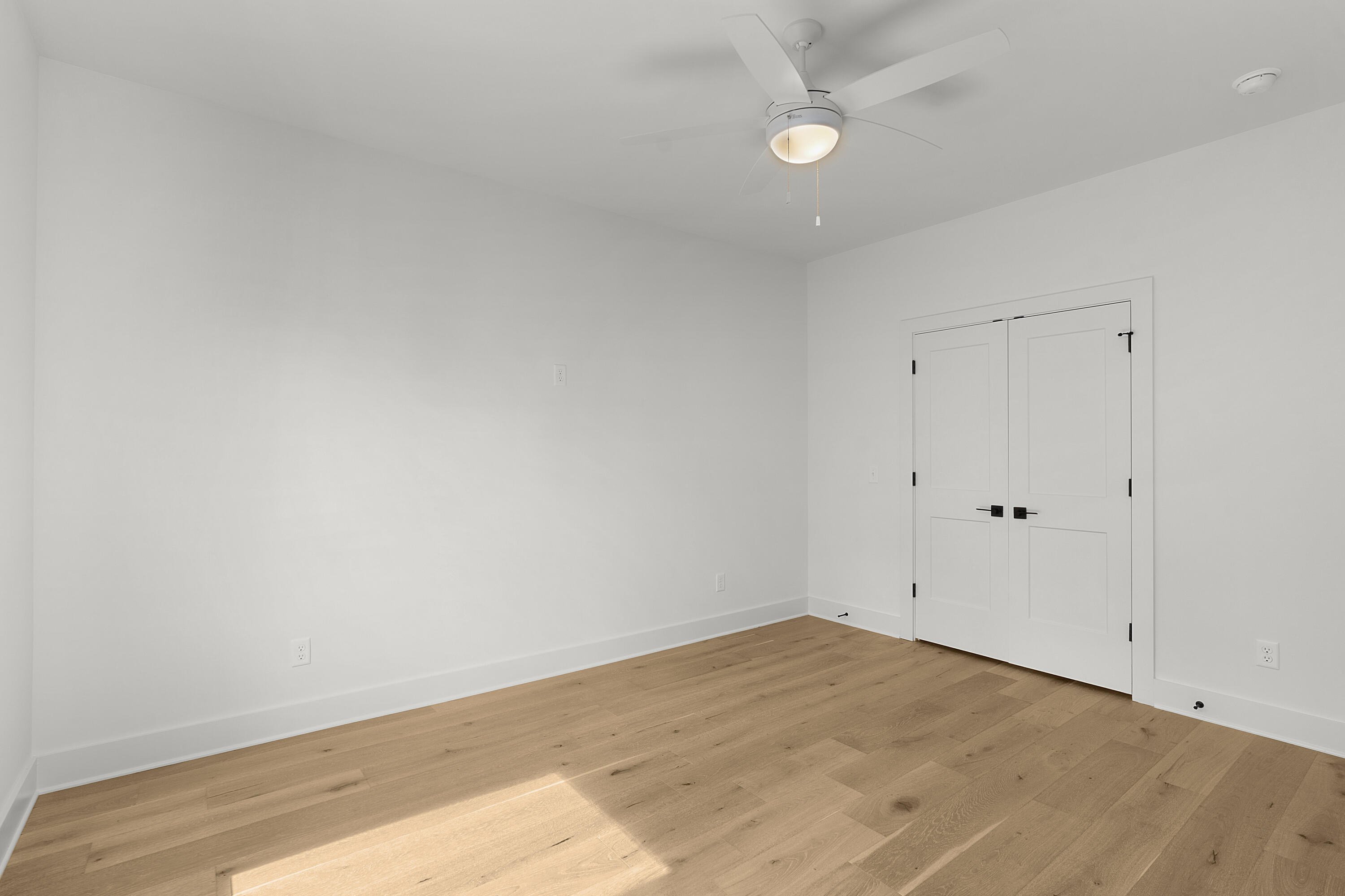 1036 E 4th Street, 103