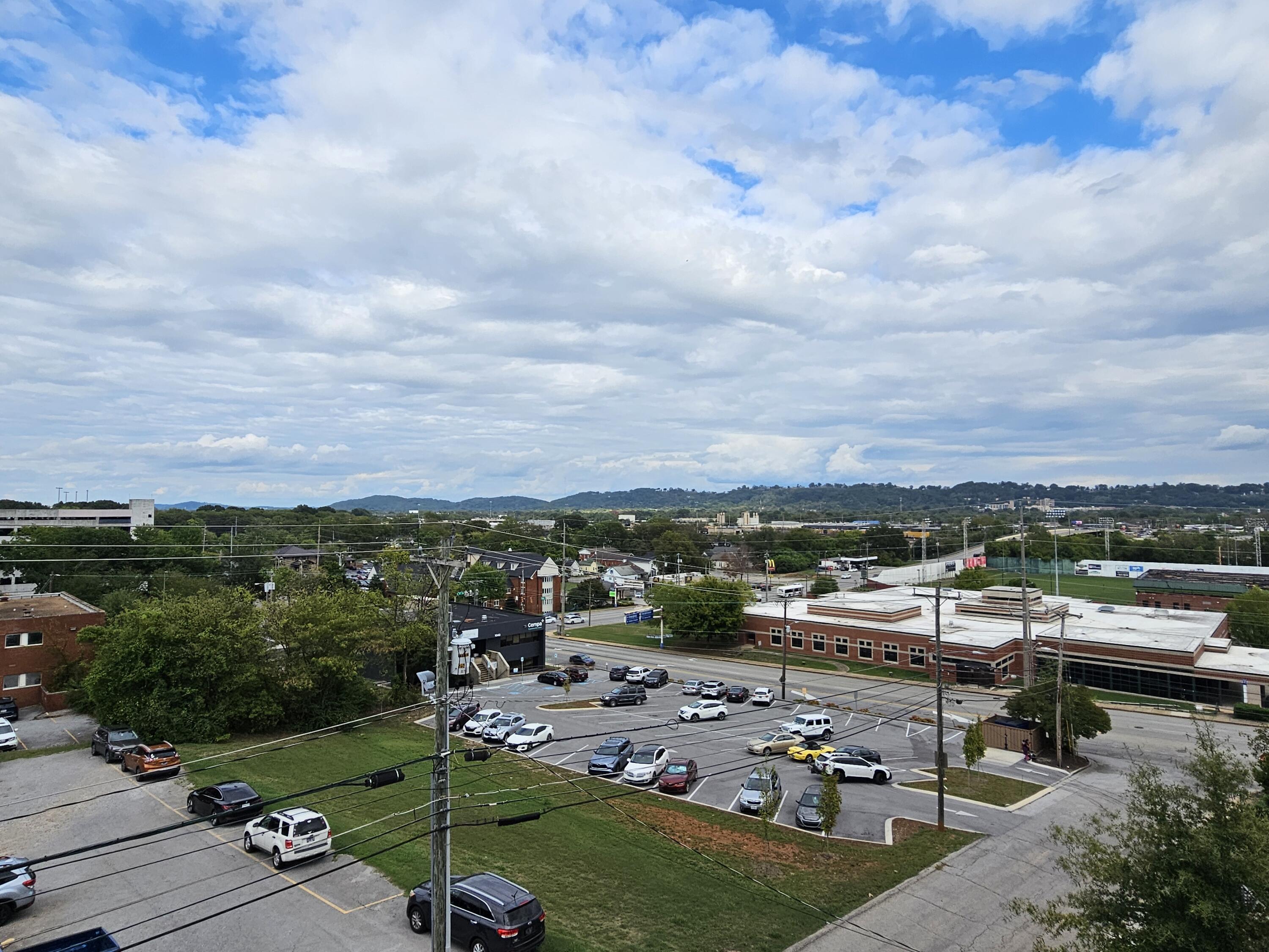 1036 E 4th Street, 103