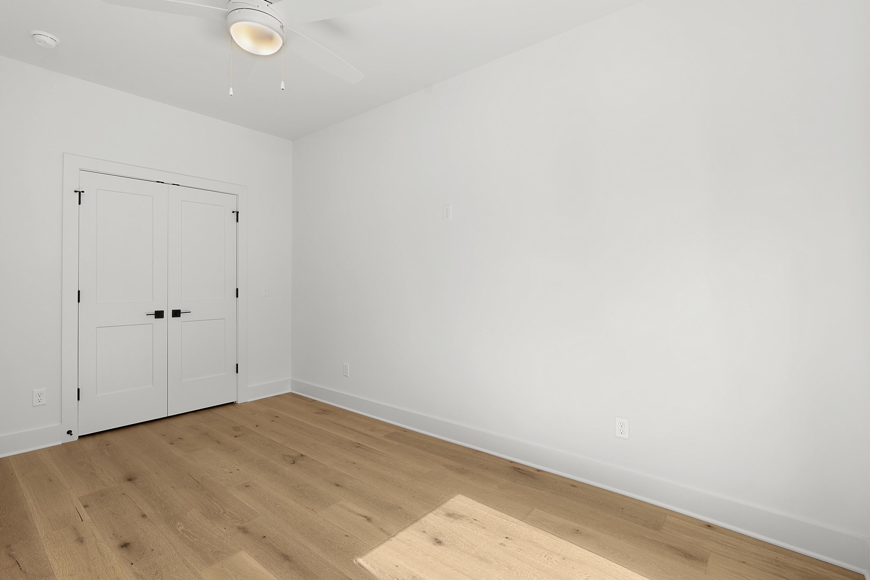 1036 E 4th Street, 103