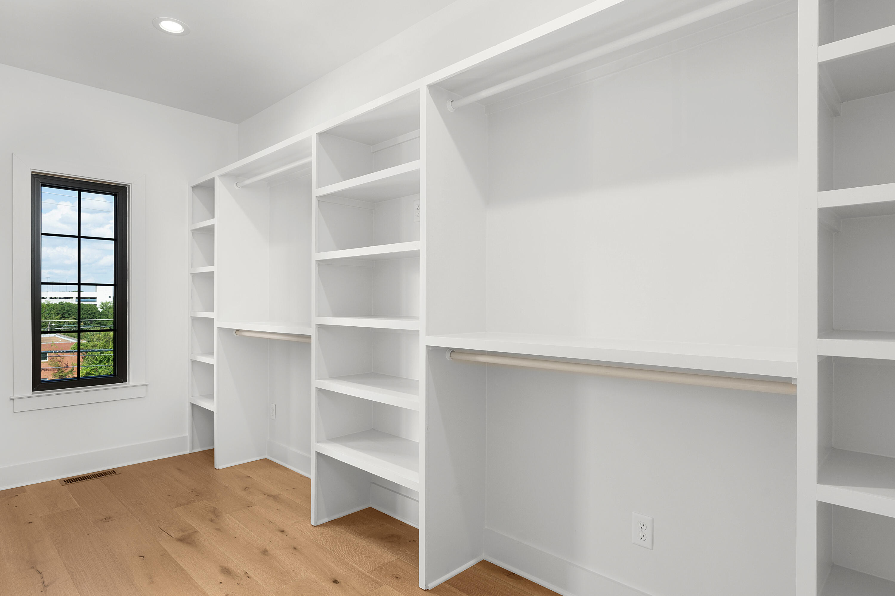 1040 E 4th Street, 102